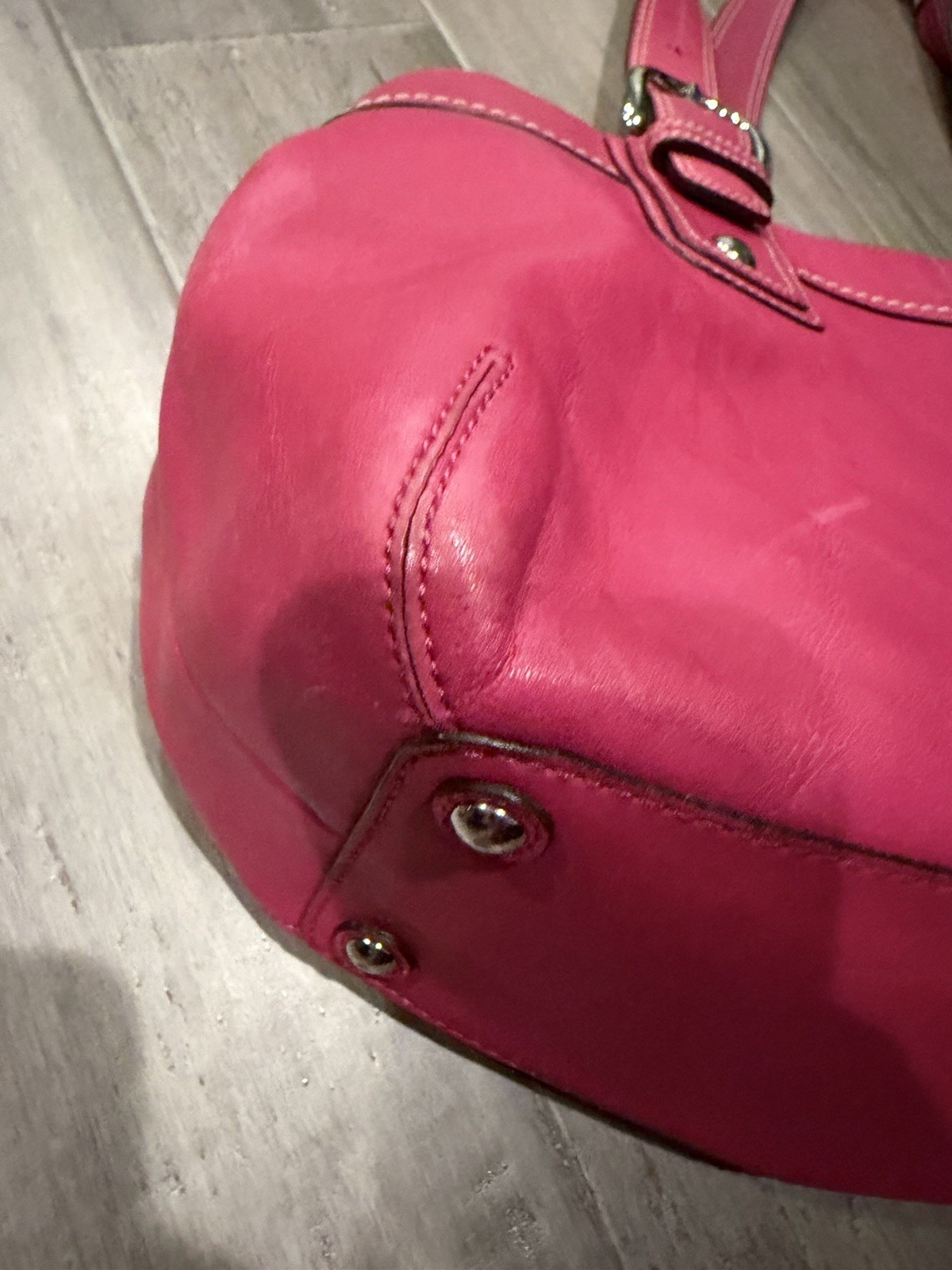 Pink leather Coach F13732 Vintage Soho Y2K Pleated Leather Shoulder Bag