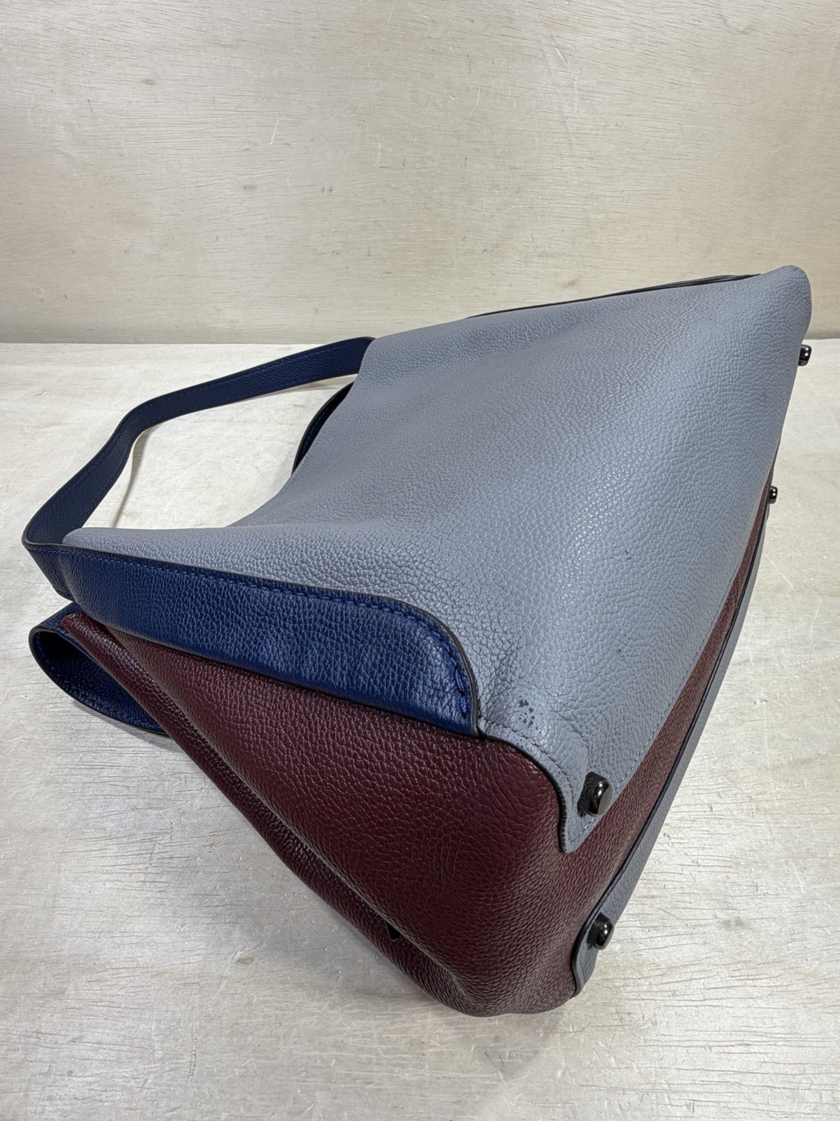 Coach 76088 Hadley Hobo Color-block Soft Pebbled Leather Shoulder Bag Grey Blue