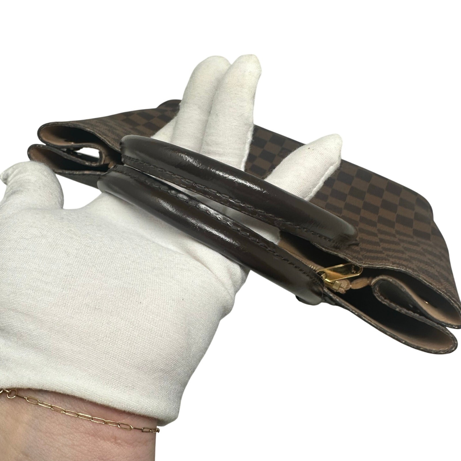 Louis Vuitton LV Damier Ebene Kensington handbag Purse