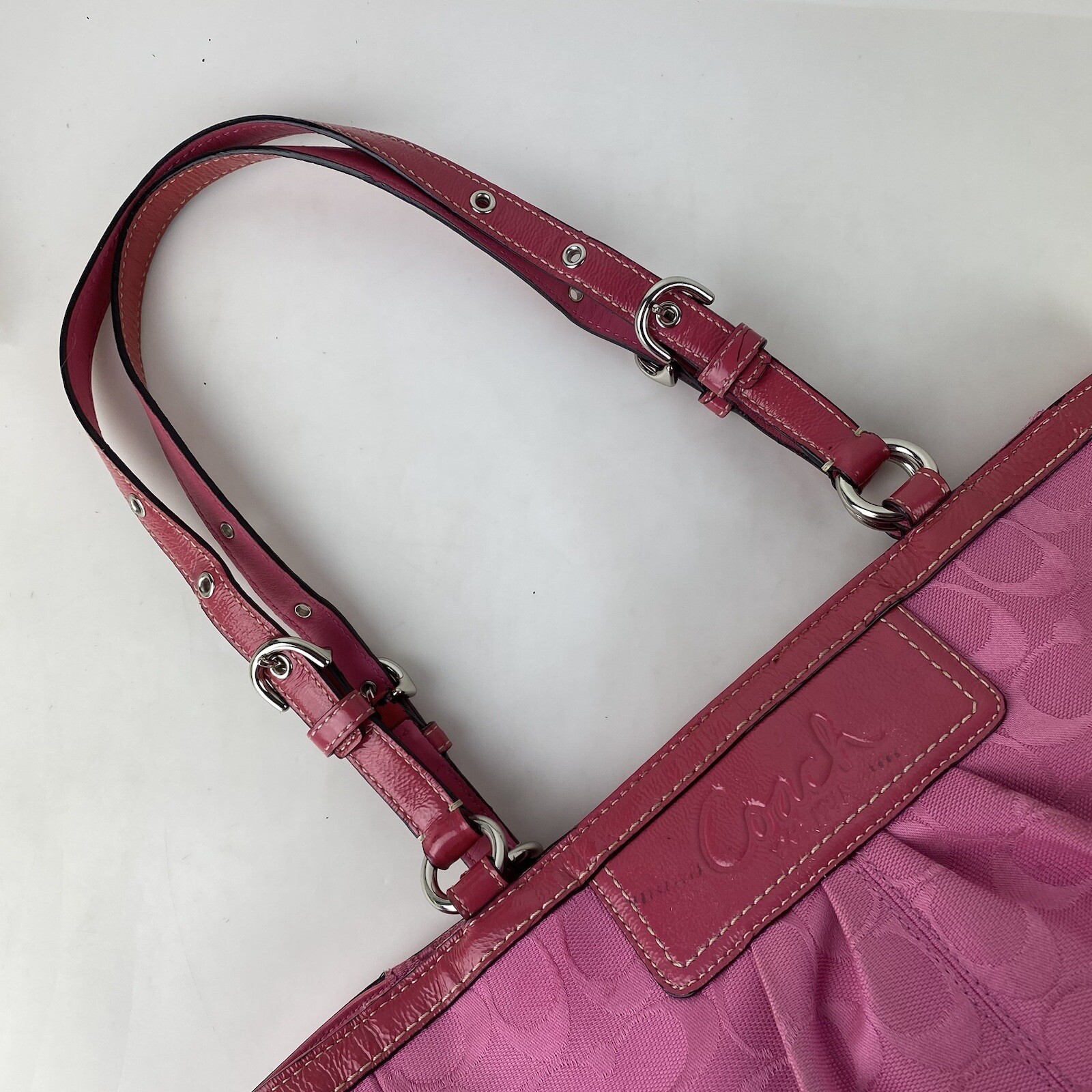 PINK COACH PURSE Hot Pink Signature C Logo Fabric Leather Handles Vintage