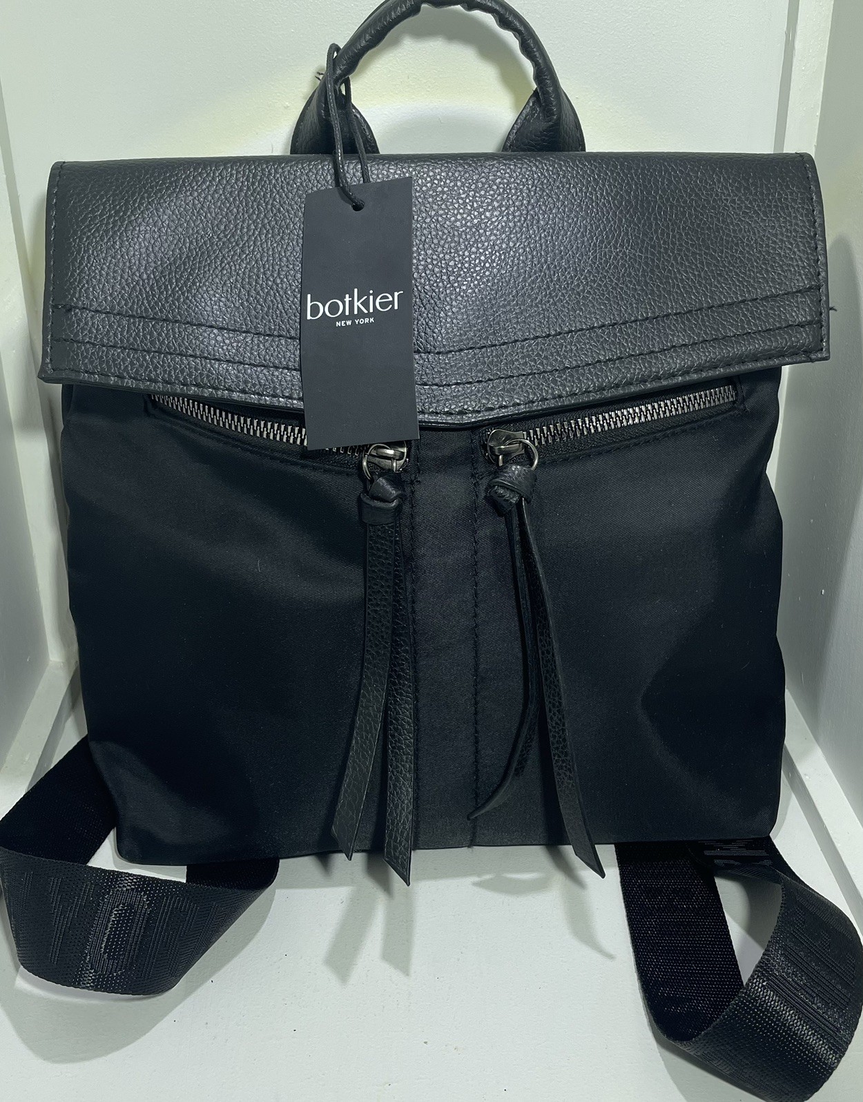 NWT Botkier Trigger Backpack – Black Polyester Lightweight Pockets