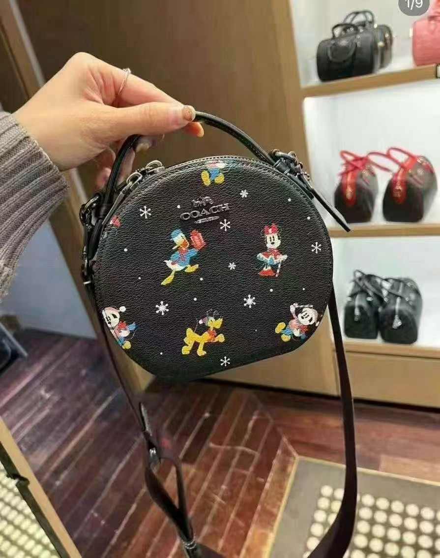 NWT Coach CM846 Disney X Coach Canteen Crossbody With Holiday Print Black Multi
