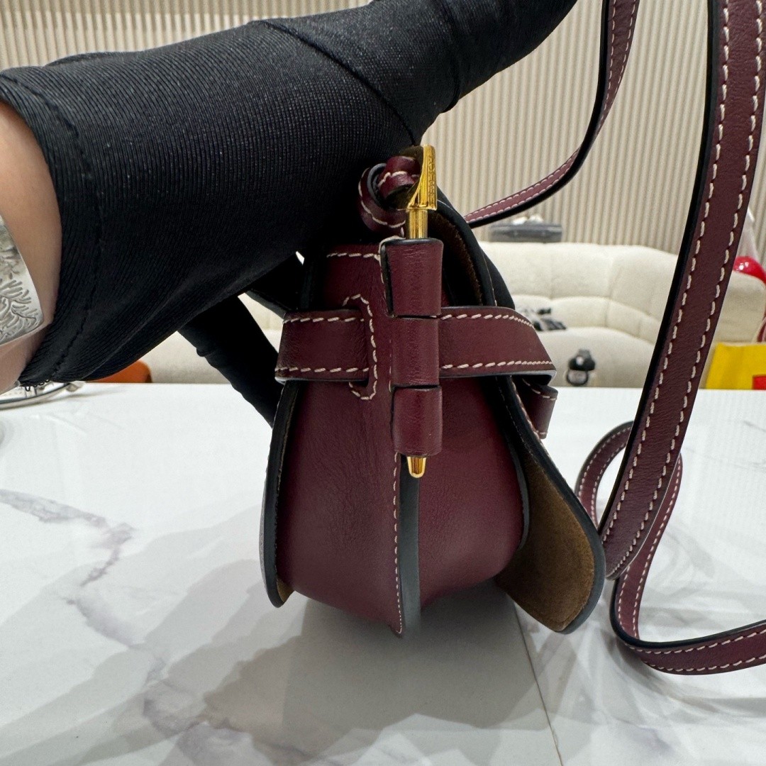 LOEWE Mini Gate Burgundy Smooth Leather Saddle Shoulder Crossbody Bag Thin Strap