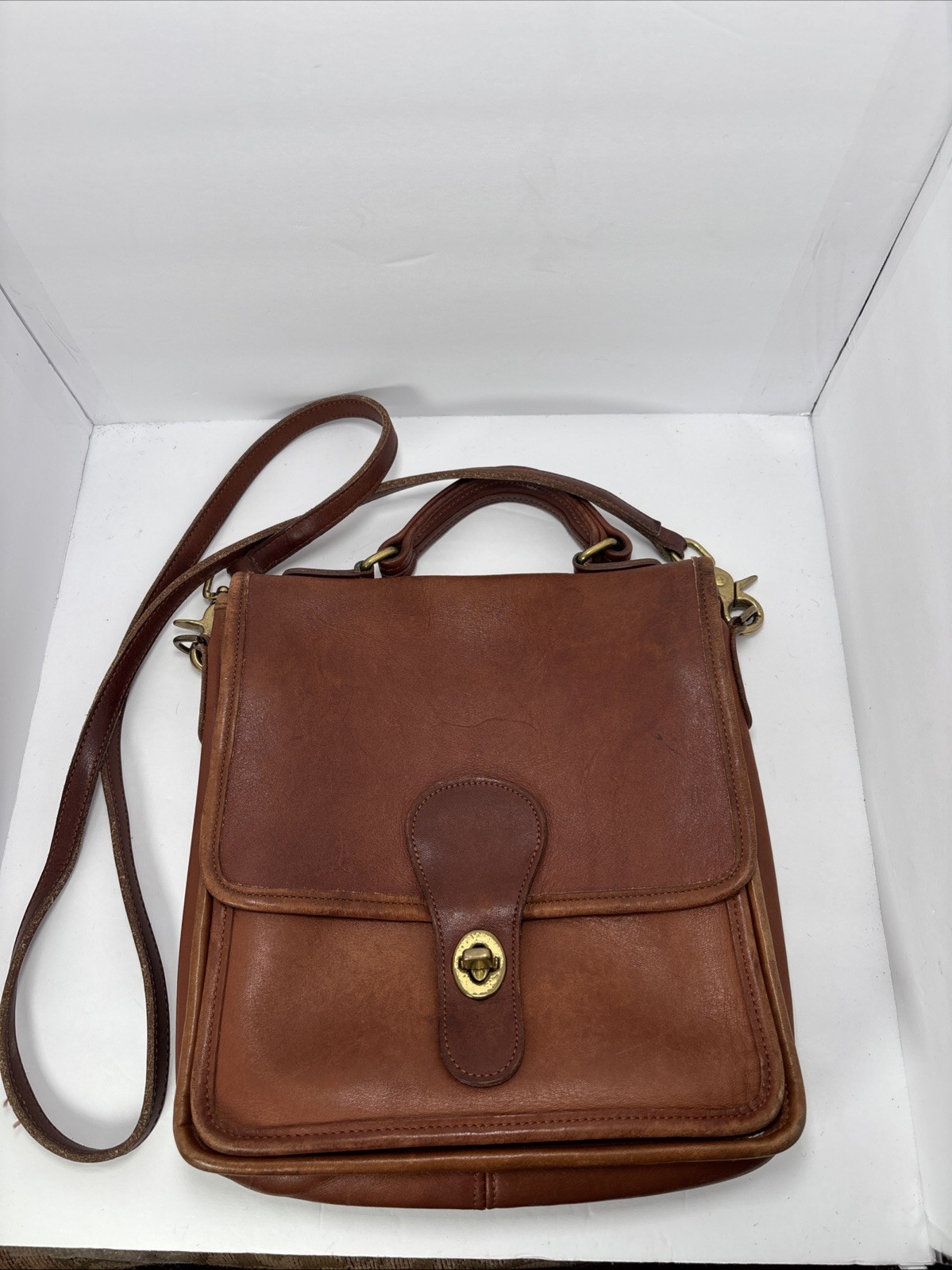 Vintage Coach Station Bag 5130 Brown Leather Turn Lock Crossbody Purse Satchel