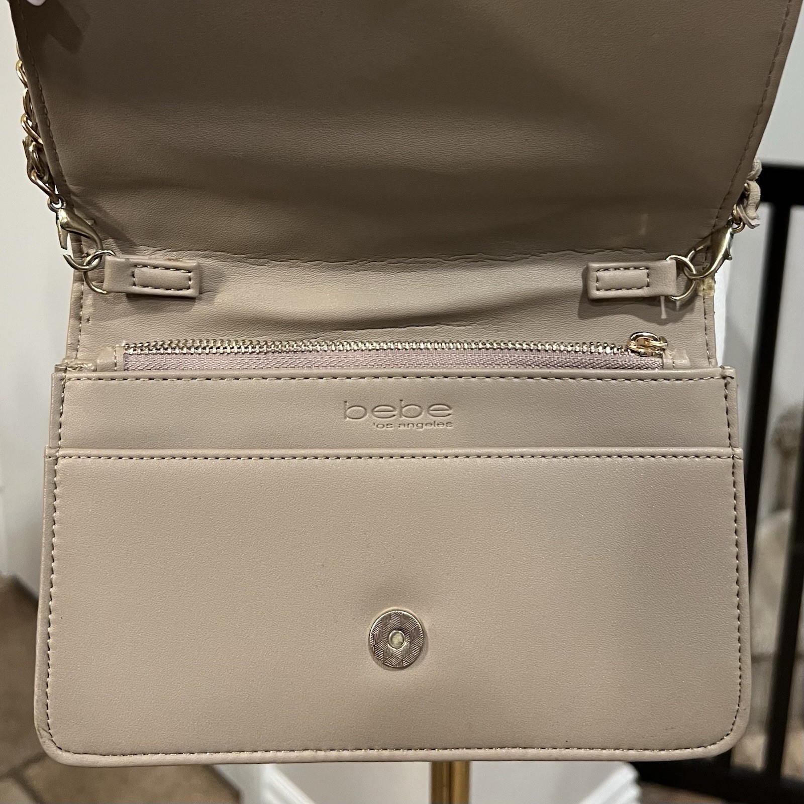 bebe Los Angeles Sophia Crossbody Bag WBE01-123 taupe.