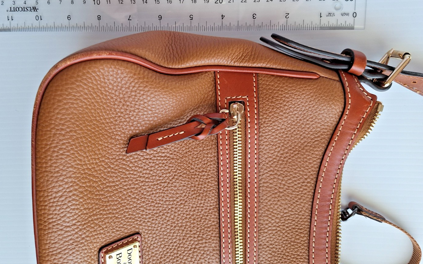 Dooney & Bourke Pebble Grain Small Presley Crossbody Handbag Purse Caramel Brown