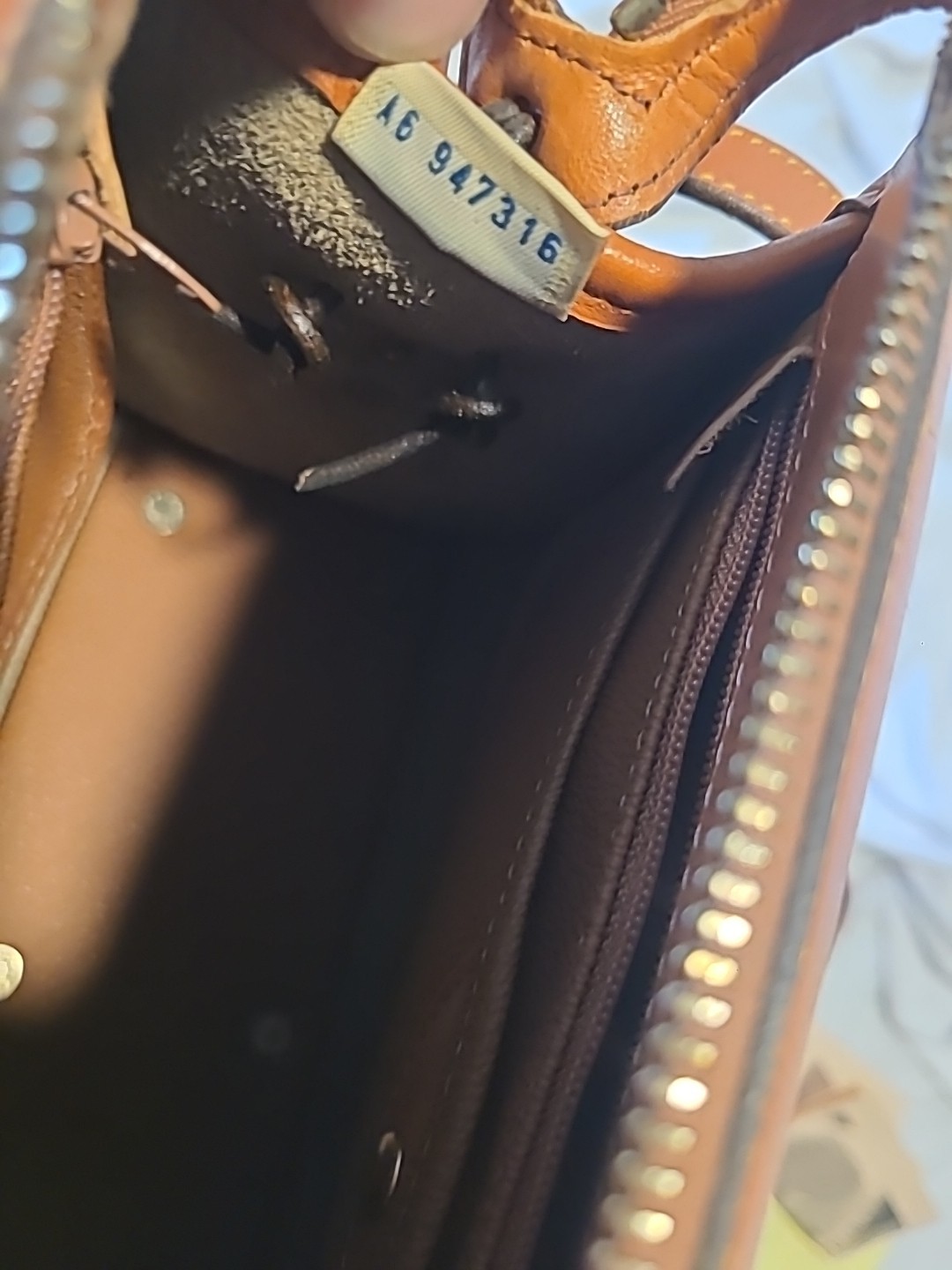 Vtg Dooney & Bourke British Sage Tan Pebble Leather Mini Boston Bag A6 947316