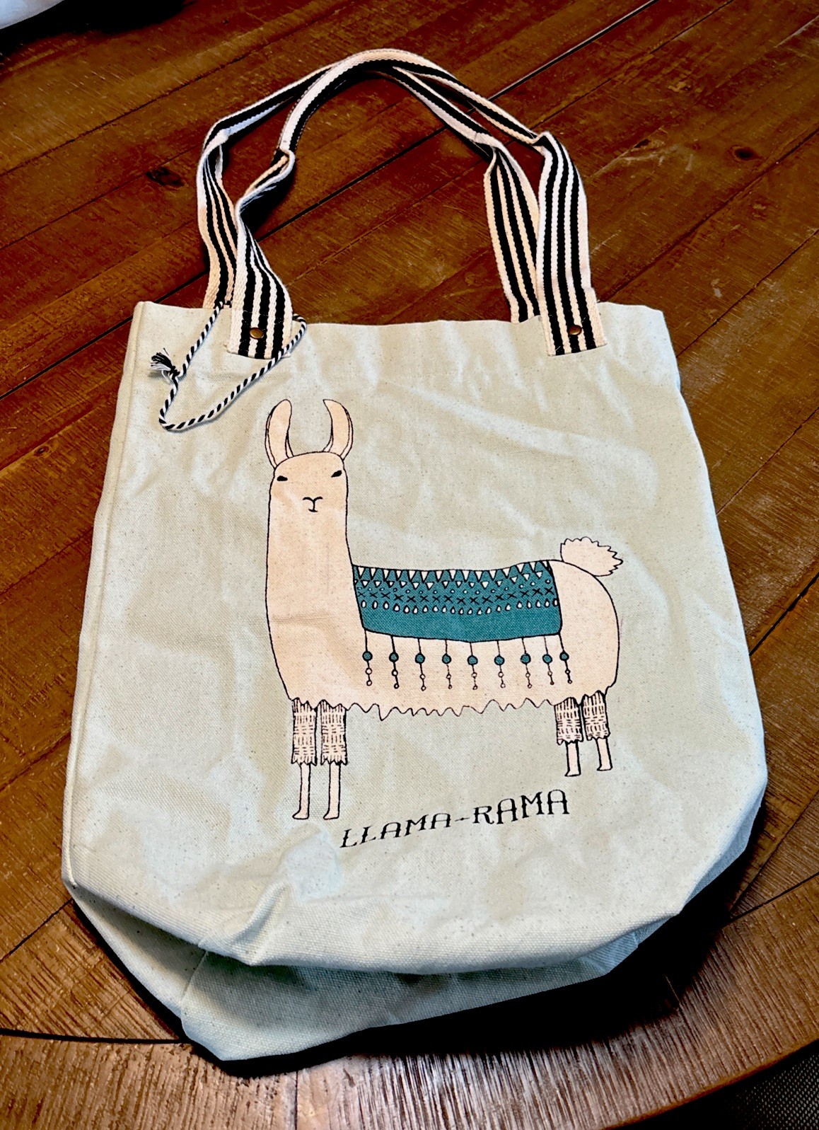 DANICA STUDIO TOTE BAG ‘LLAMAMRAMA’ 16″ X 13″ 100% COTTON NEW
