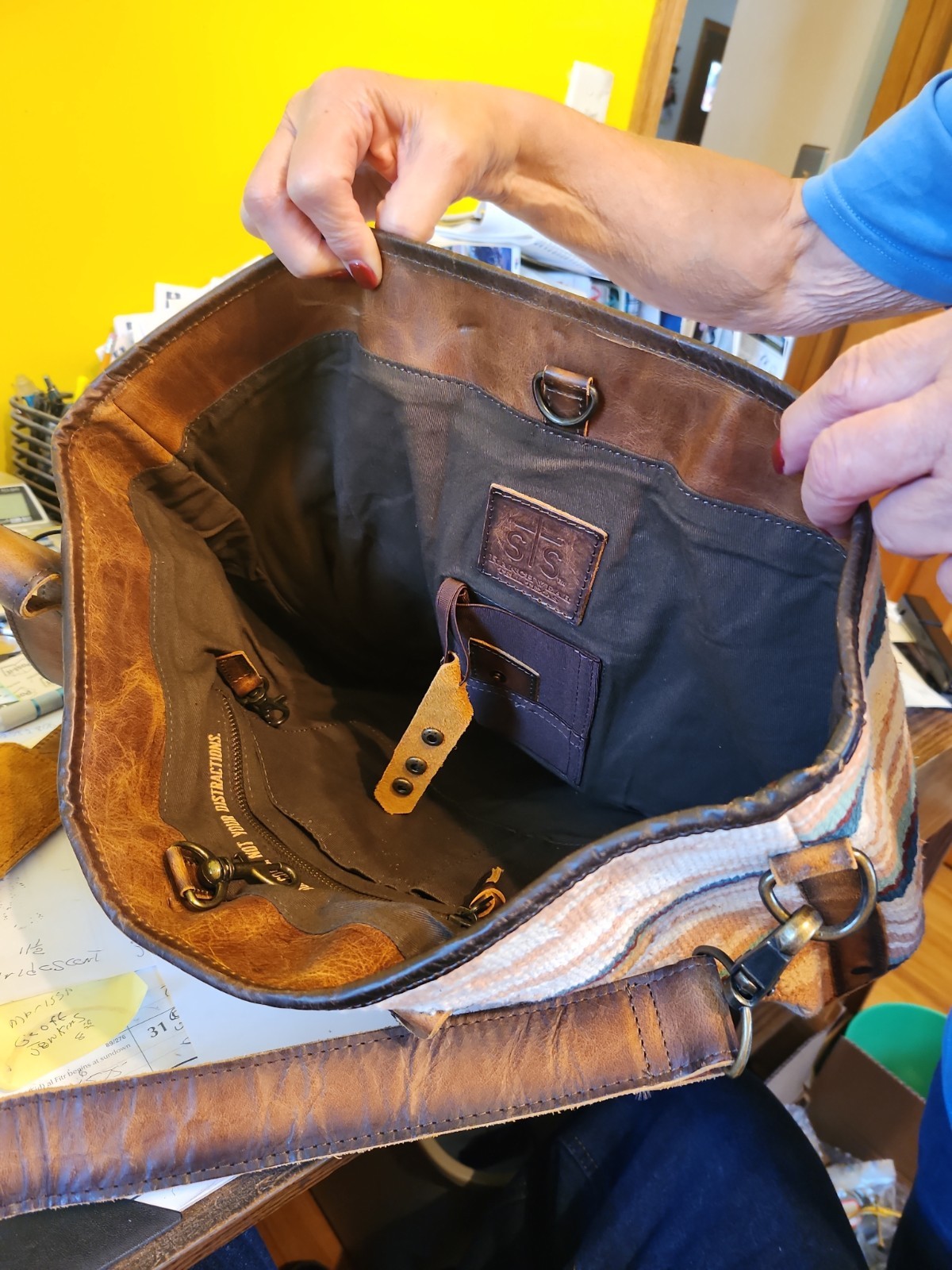 Sts Ranchware Concealed And Carry Hand Bag Lg 18×12 Maybe Bigger Don’t Know How