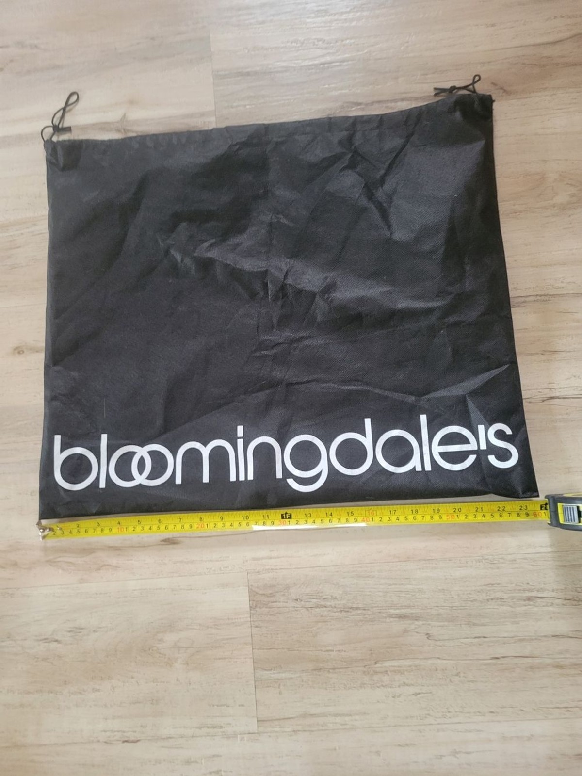 Bloomingdale’s Black Drawstring Dust Bag 20″ x 24″