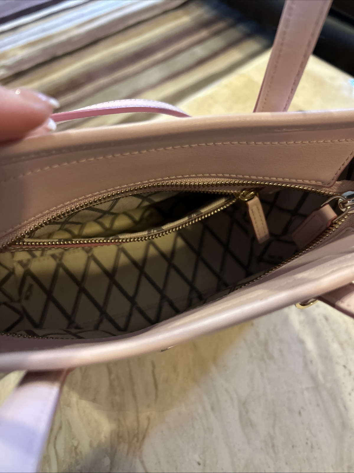 Authentic MCM Toni Crossbody Mini Visetos Shopper Tote Bag Soft Pink *Rare*