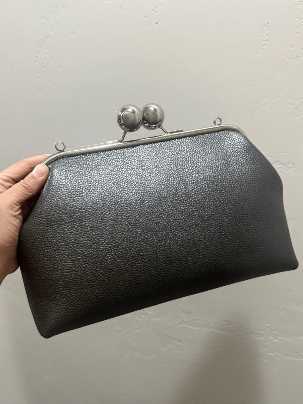 Gray Togo Cowhide Calfskin Handmade Retro Style Kisslock Frame Bag, Large Size