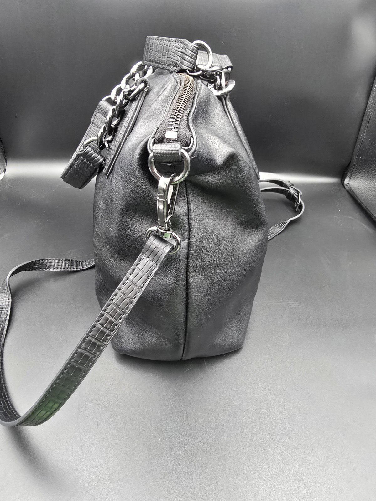 Vera Wang Contemporary Graham Soft Satchel Pearl Gray