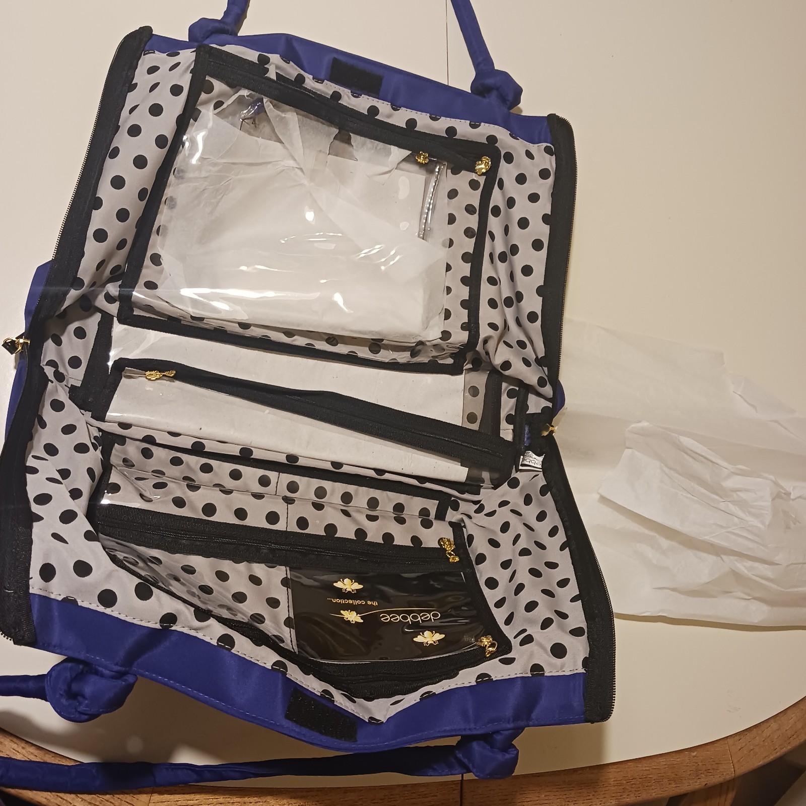 Debbee The Collection 18 Inch Bag New Purse Overnight Bag