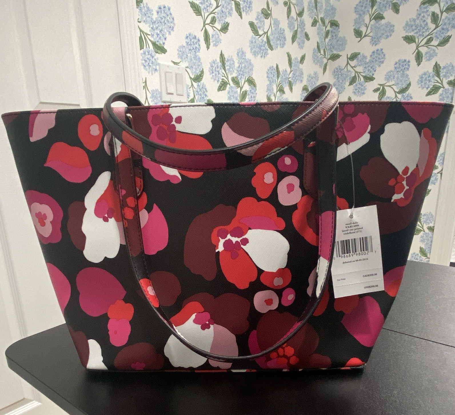 Kate Spade New York Floral Tote Bag Large Black Pink Red Zip Lined Pockets
