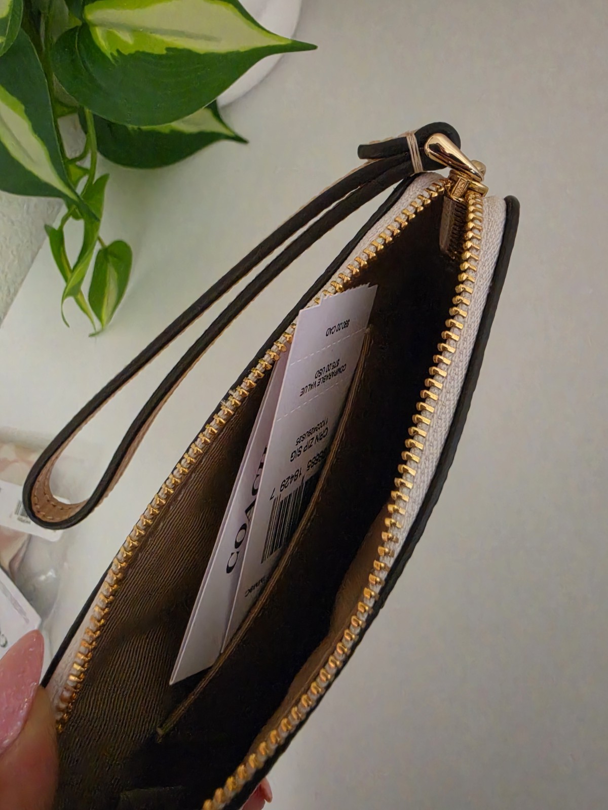 Coach Signature Logo City Tote Bag Set Wristlet Pouch Scarf In Chalk Pink Gold