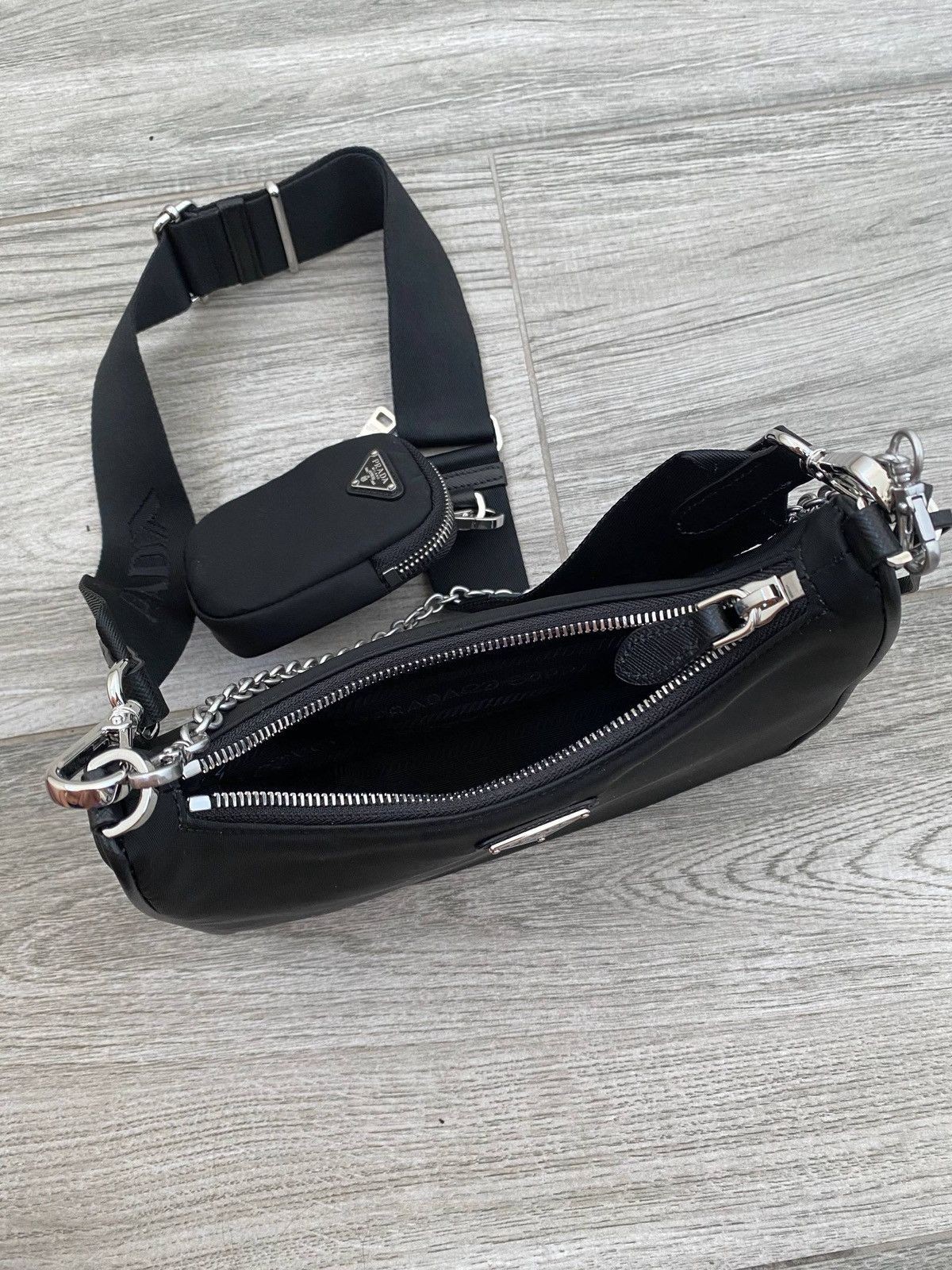 PRADA Re-Edition 2005 Shoulder Bag Black Nylon