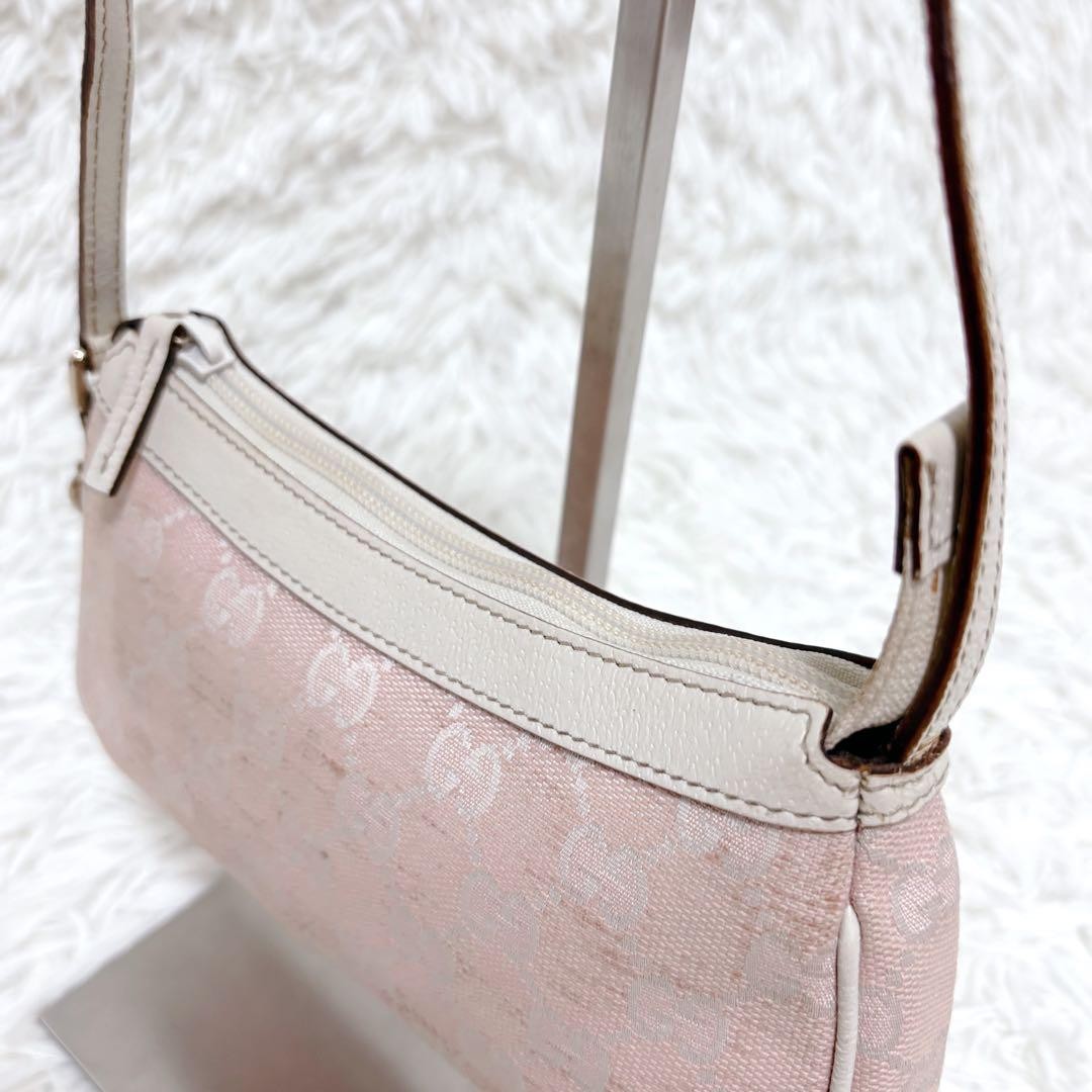 GUCCI Accessory Pouch One-Shoulder Bag GG Canvas leather Charm Pink casual women