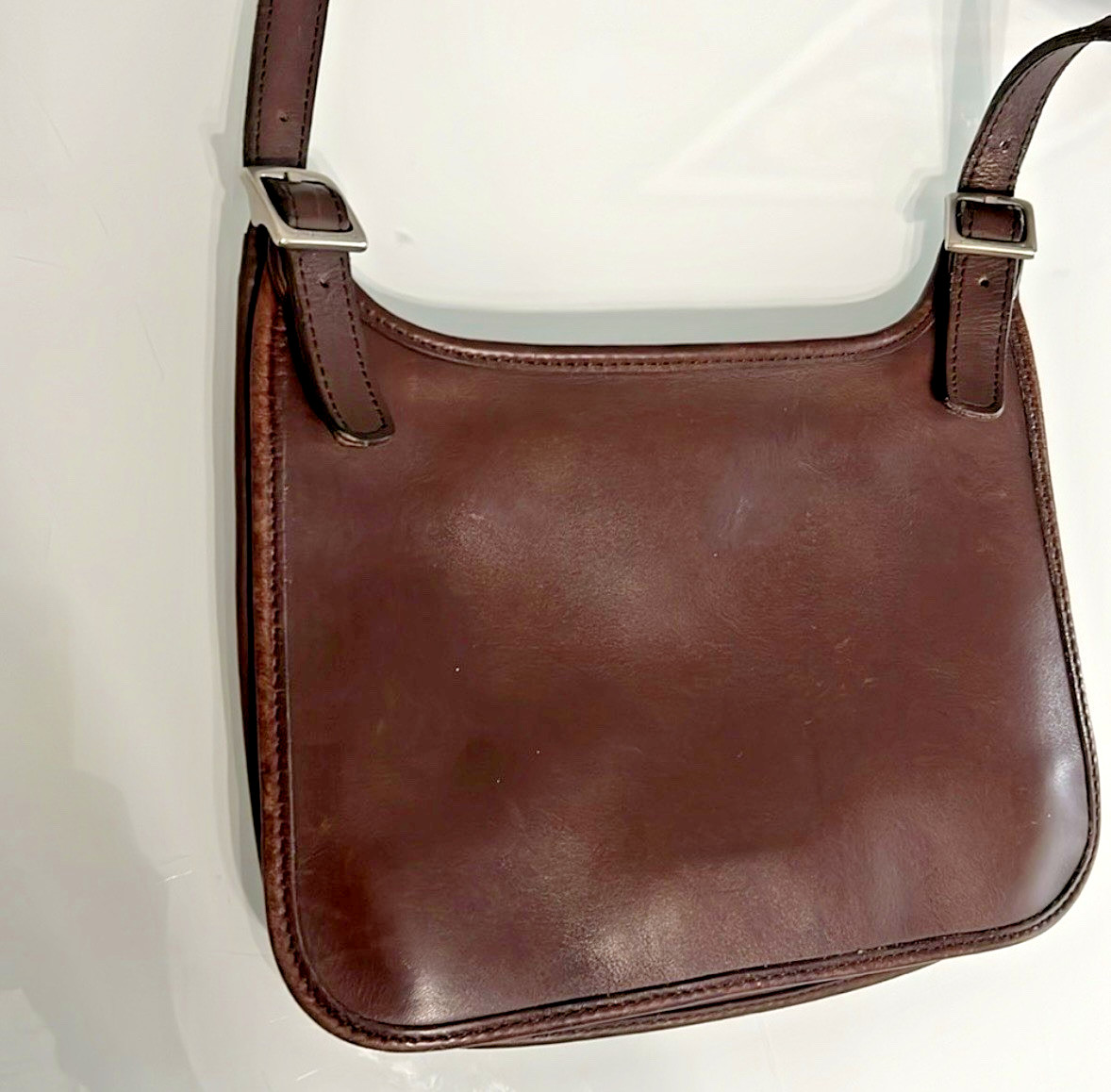 Vintage Coach 9142 Brown Mini Hippie Slim Saddle Crossbody Bag USA Aug 1999