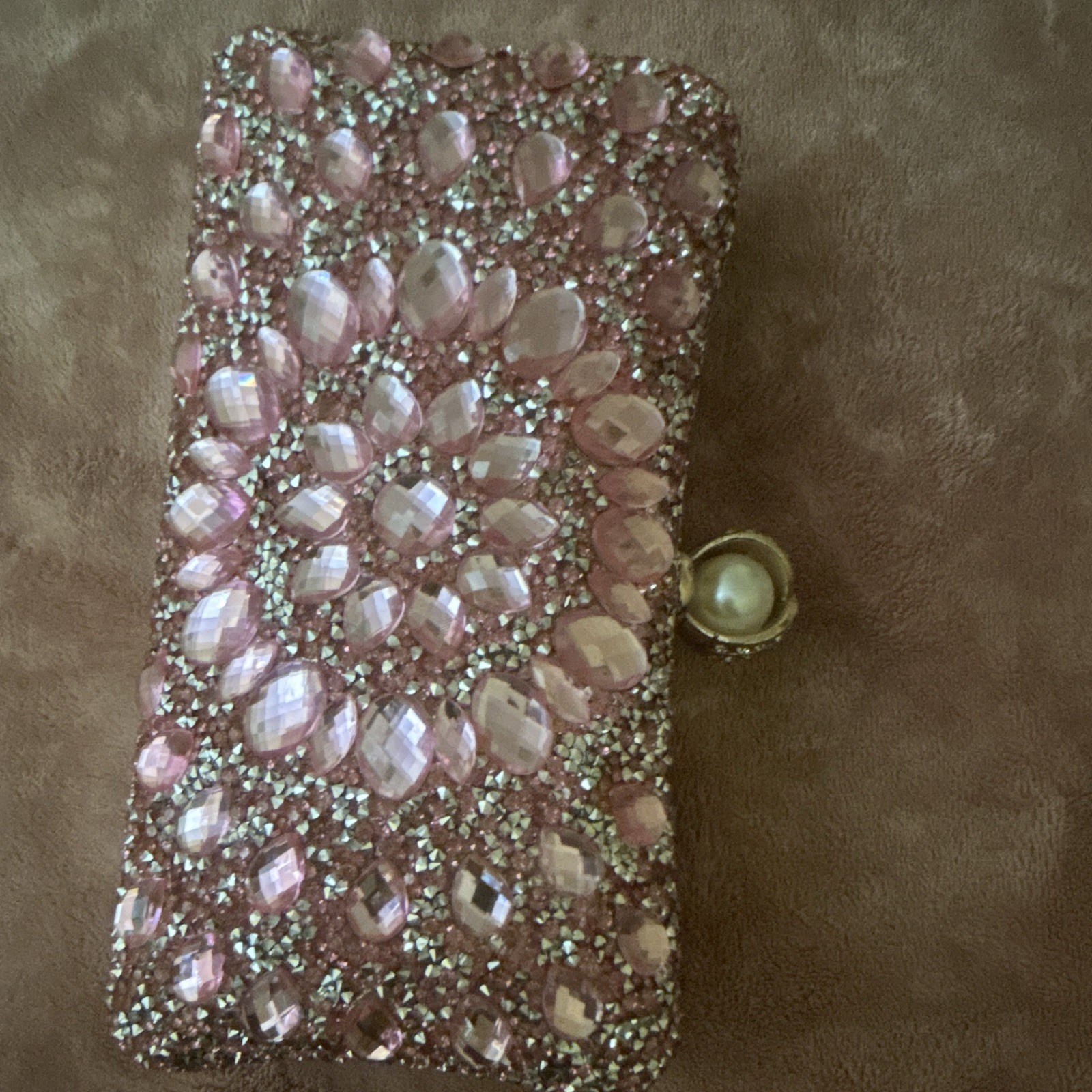 Women’s Pink Crystal Beaded Rhinestone Kiss Lock Clutch w/ Detachable Chain