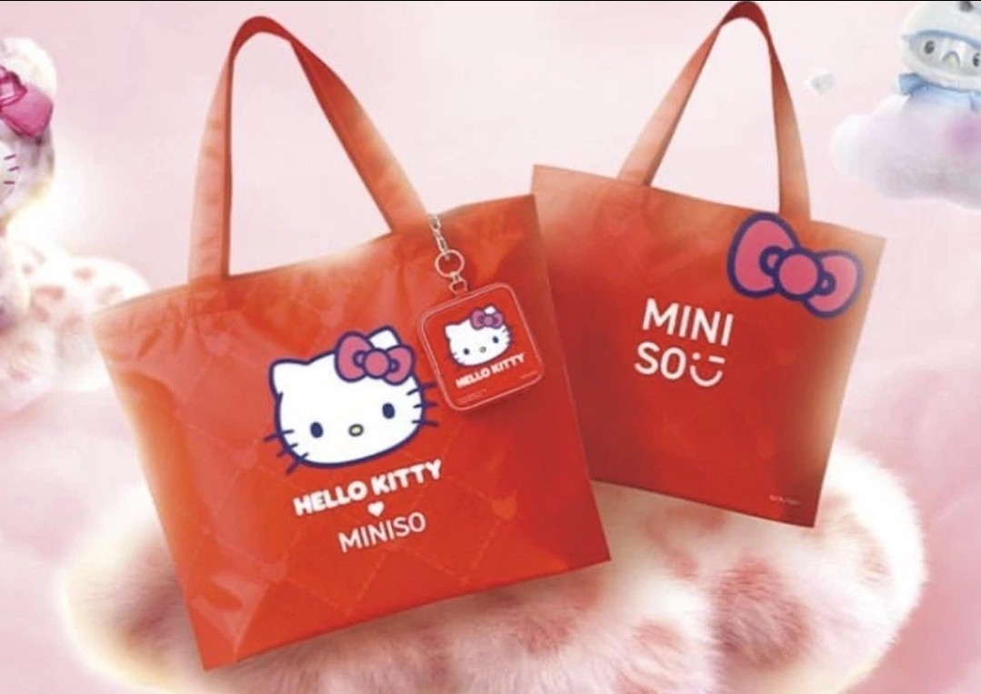 Miniso Nyc Sanrio Hello Kitty Packable Foldable Red Grocery Tote Bag Pouch