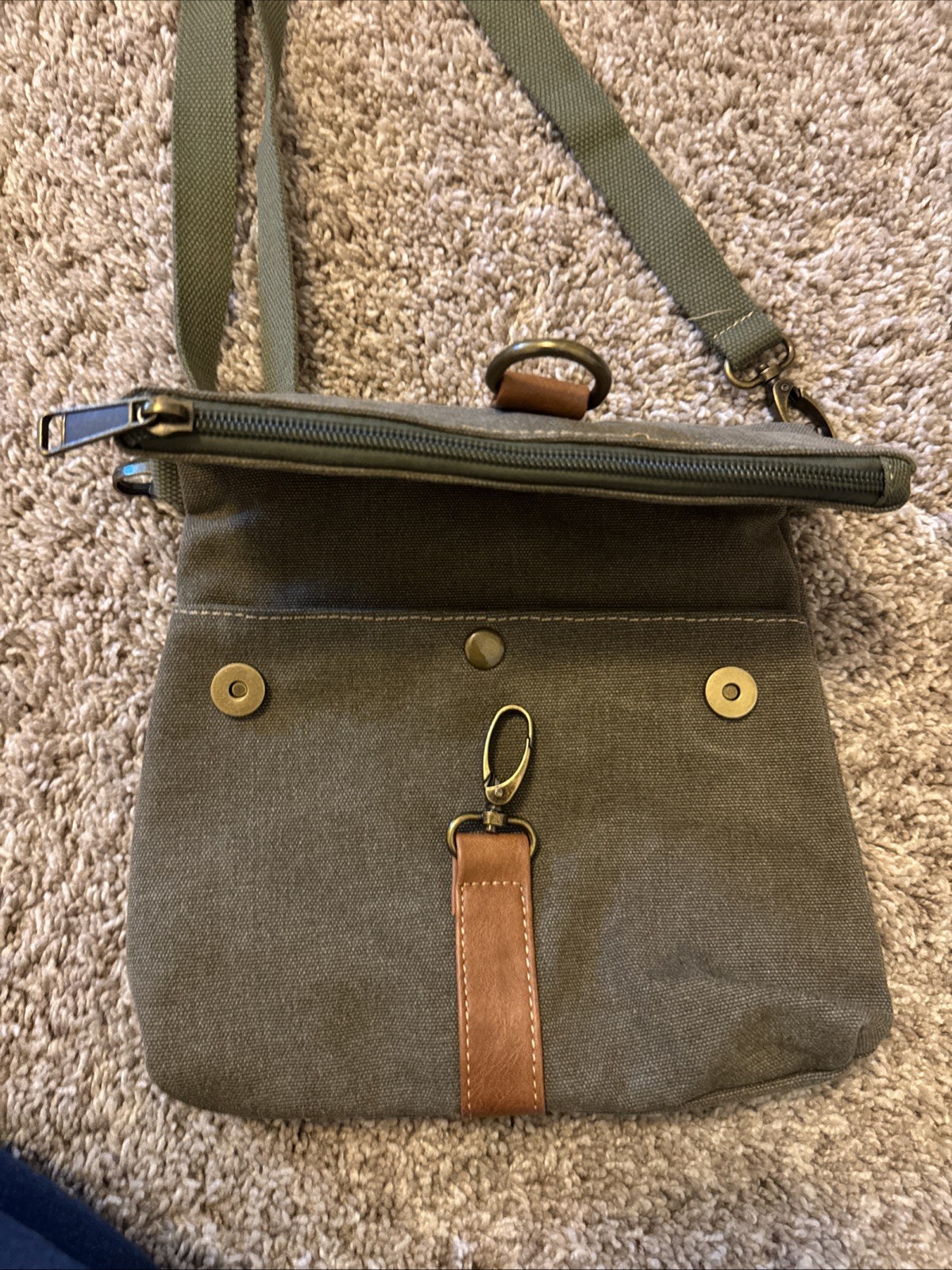 New Cargoit crossbody convertible flap bag. Army Green Bag