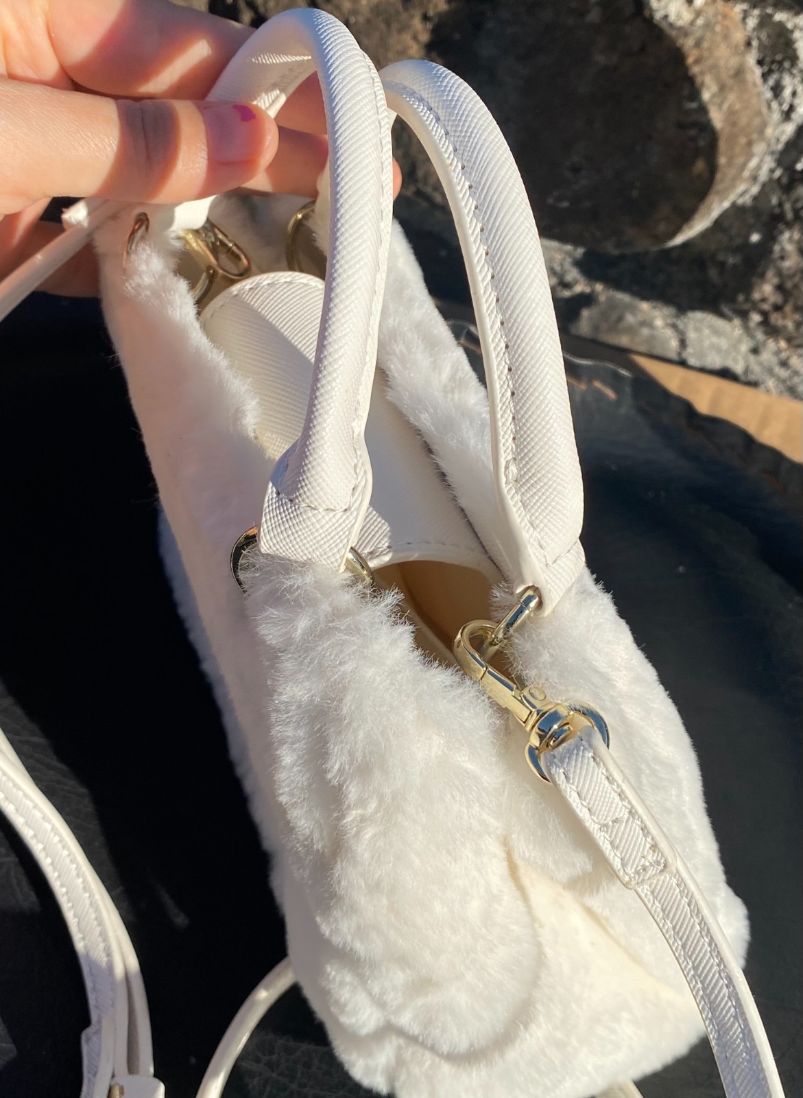 Samantha Thavasa Petit Choice White Faux Fur Mini Handbag Crossbody Bag