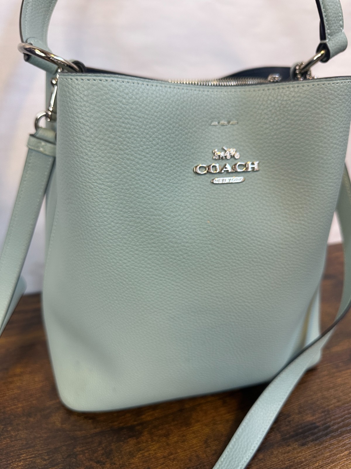*Flawed Coach Town Bucket Bag 91122 Seafoam Blue Pebble Leather Crossbody Purse