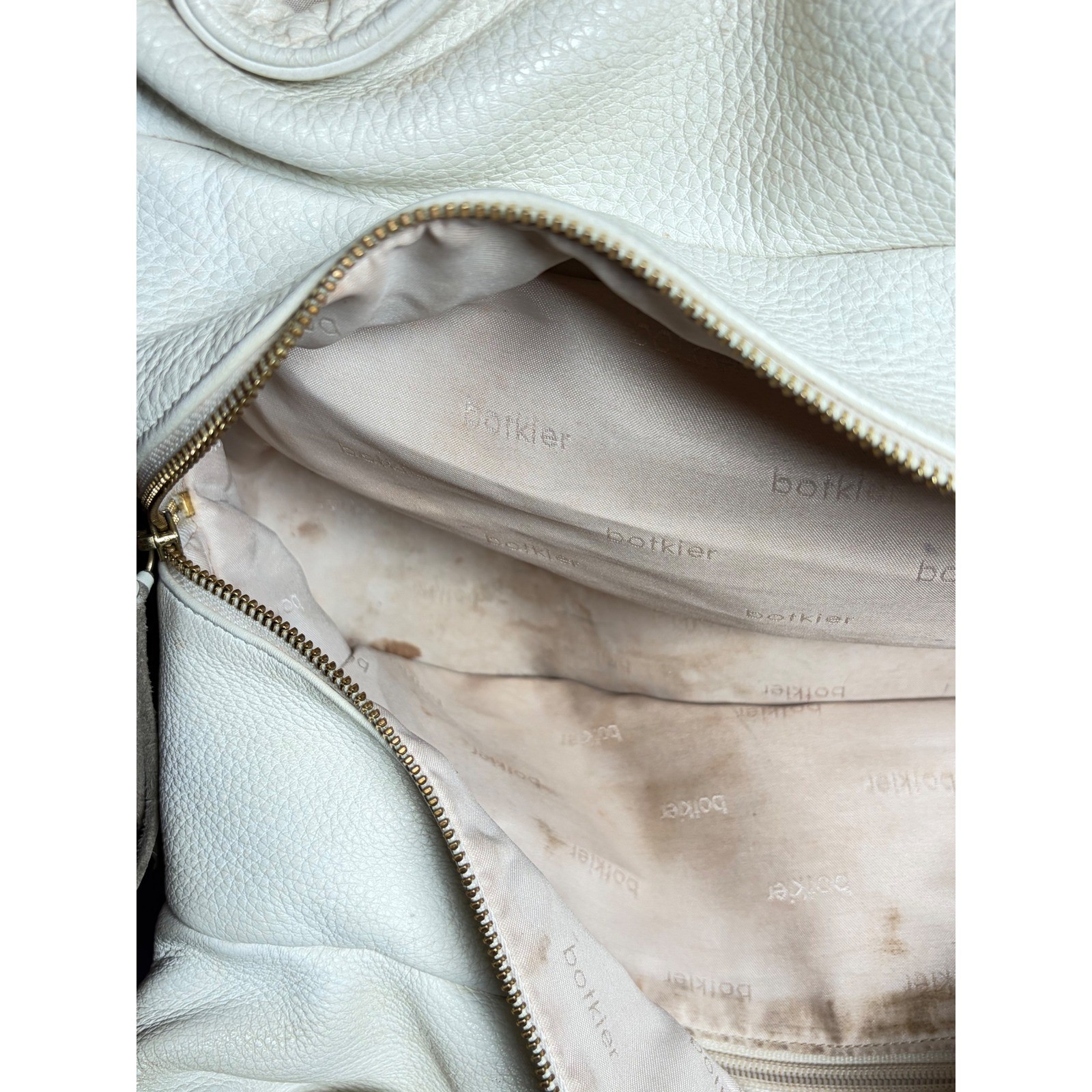 Y2K Botkier Trigger Bag Cream Pebbled Leather Moto Slouchy Shoulder Bag DAMAGED