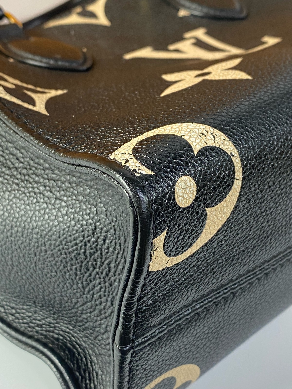 Louis Vuitton Onthego Tote PM 25 Black Cream Giant Monogram Empreinte Strap Bag