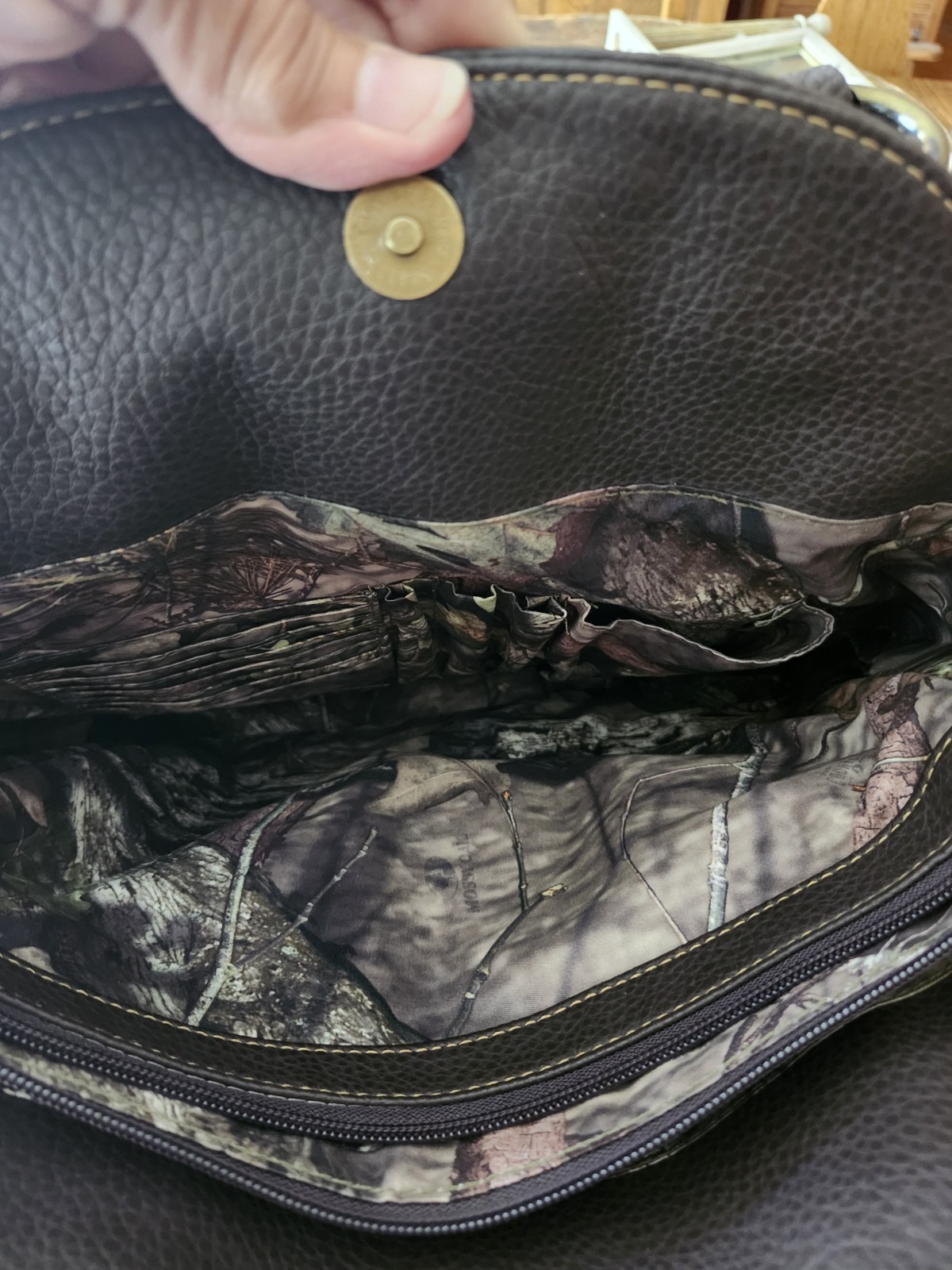 Browning Concealed Carry Purse CCW Gun Handbag Or Crossbody Lock Zipper