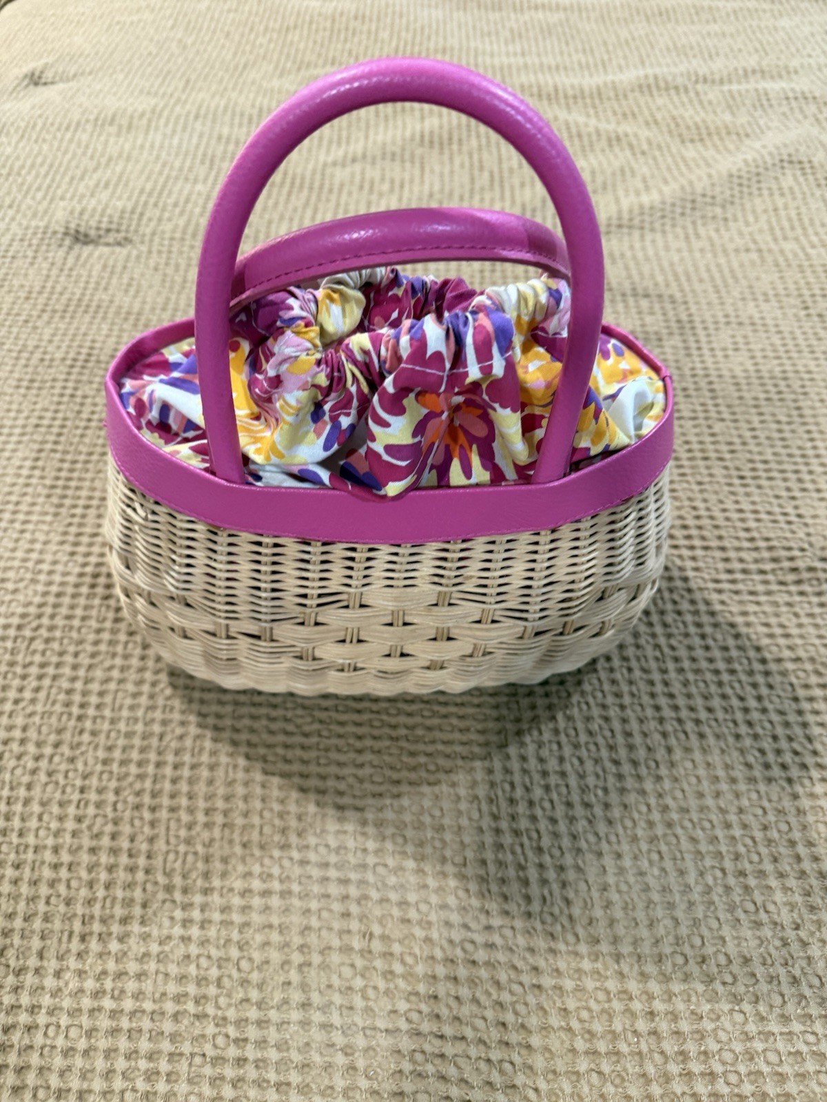 Vintage Bath & Body Works Wicker Basket Purse Spring Summer Tan Pink Floral