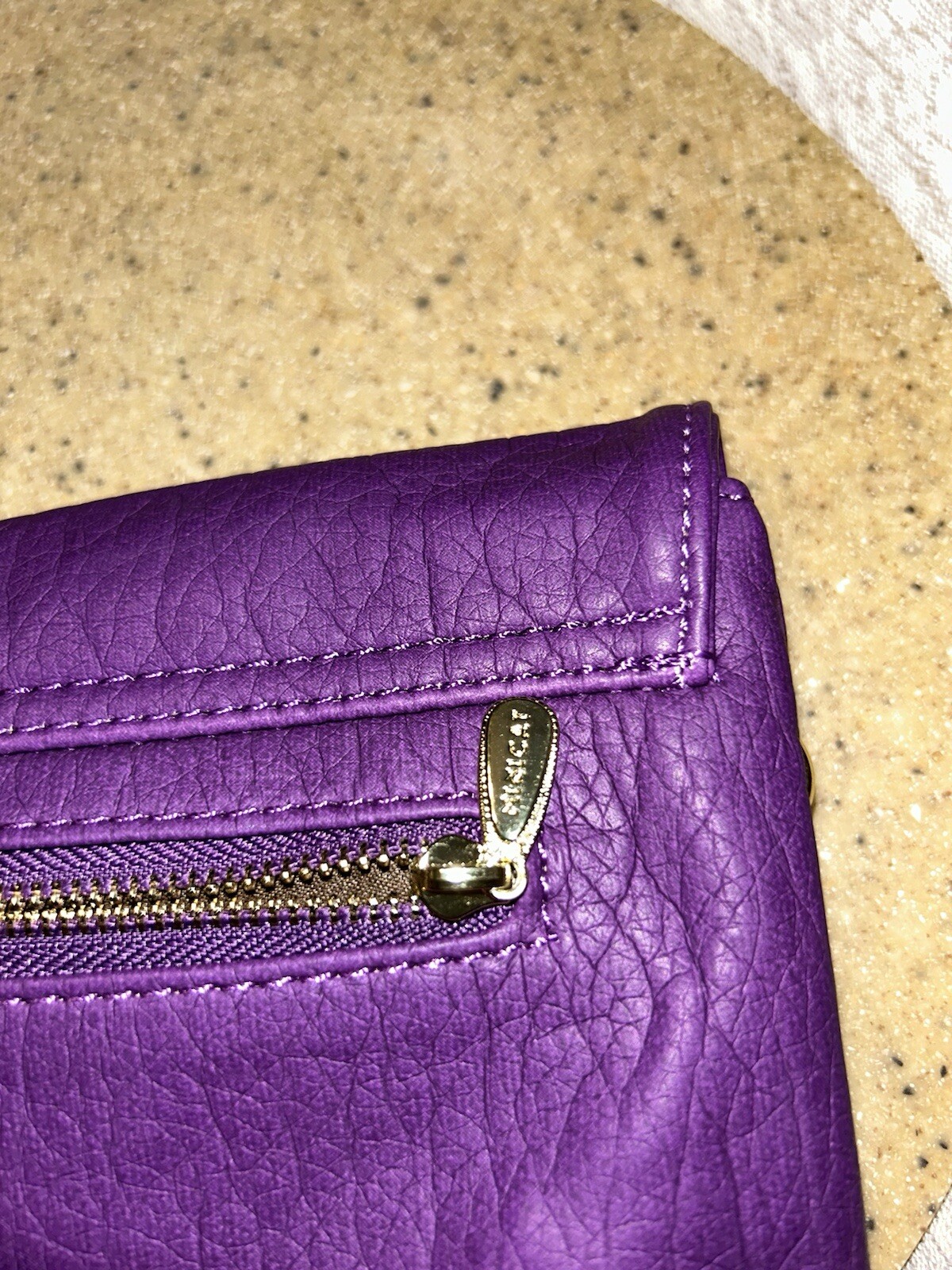 MINICAT Small Crossbody Purse Roomy Pockets Series Cell Phone Wallet Purple NWOT