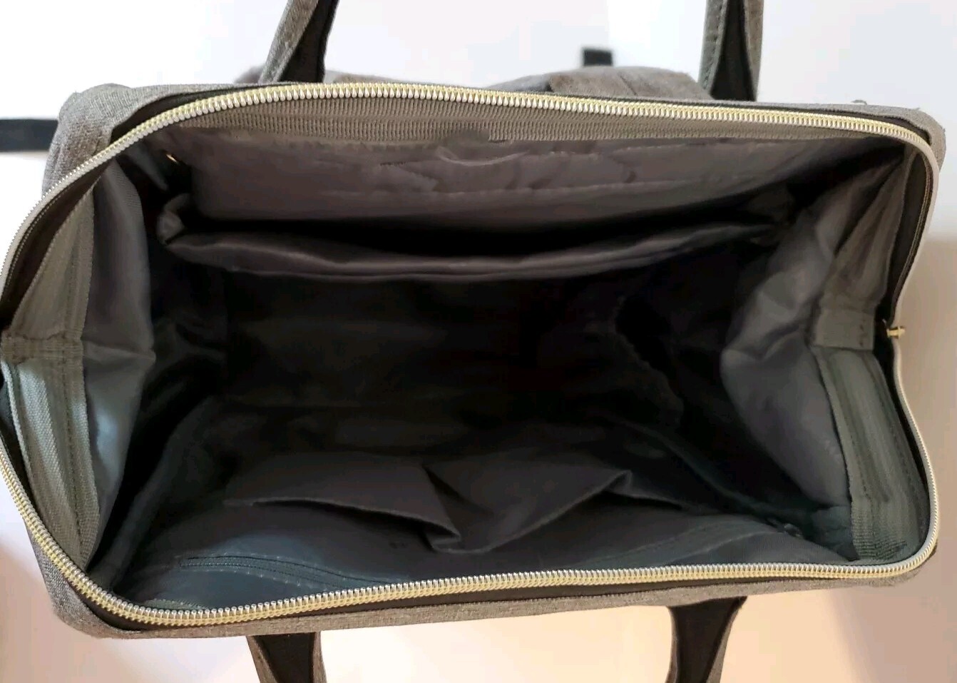 Himawari Travel School Backpack With USB Charging Port 15.6 Inch Work Bag