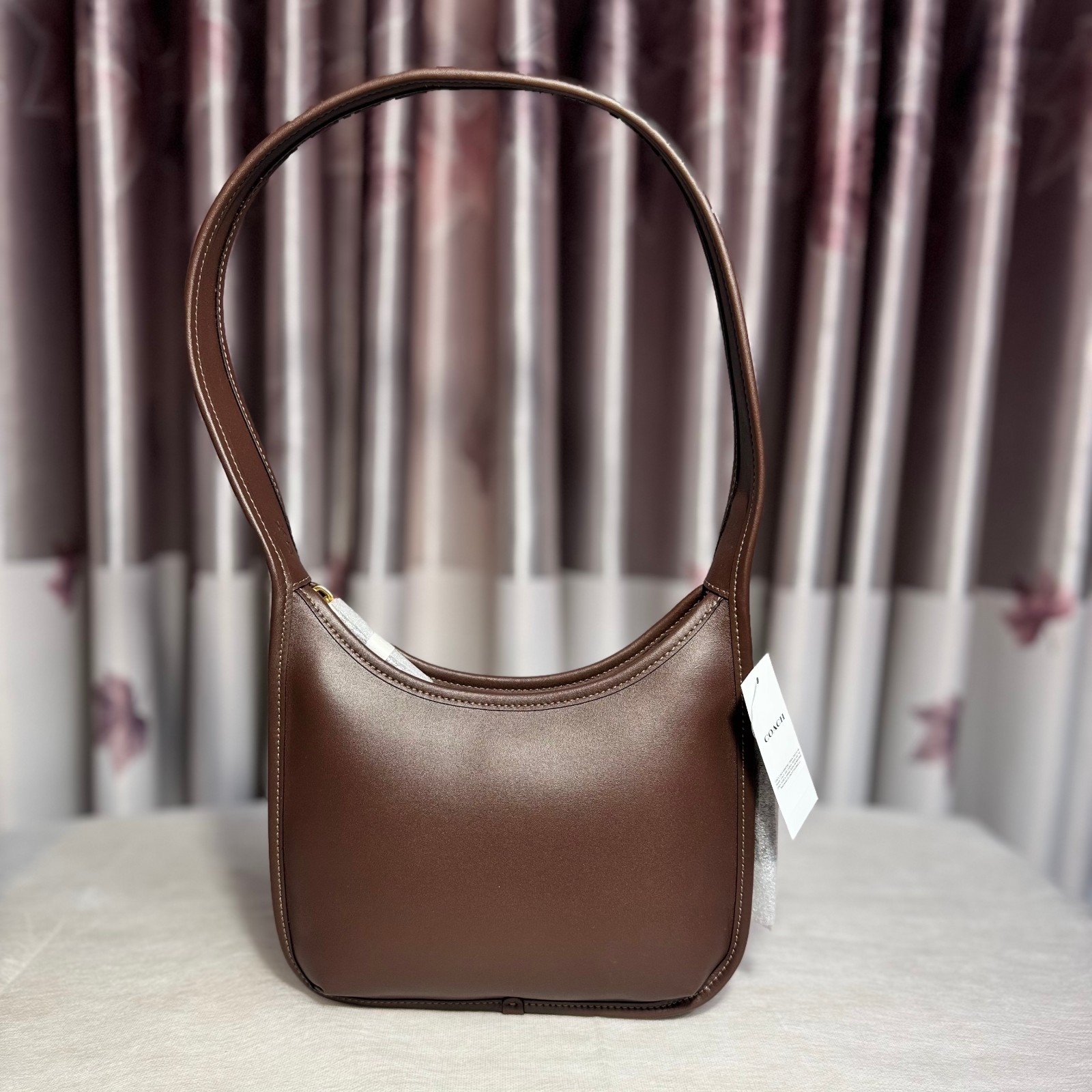 NWT Coach Curve Zip Bag CAF11