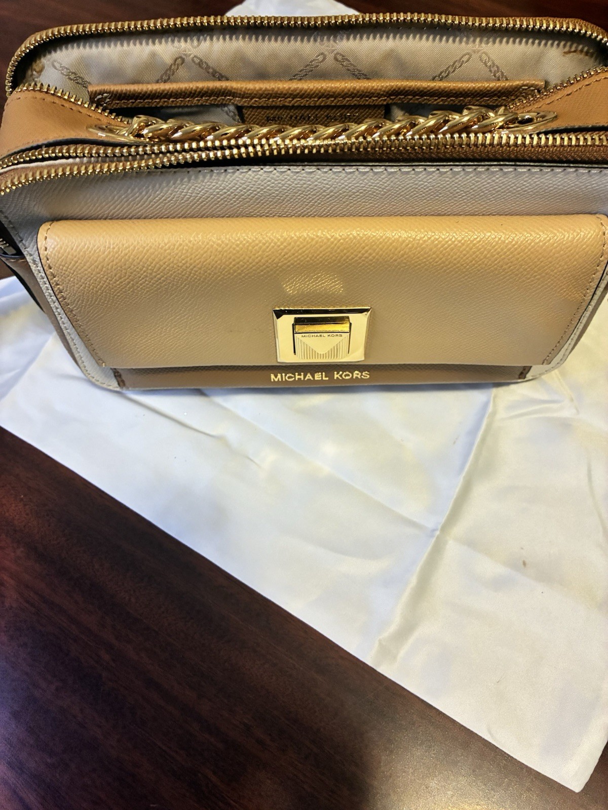 Michael Kors Colorblock Small Zip Crossbody Beige/White/Brown Gold Hardware