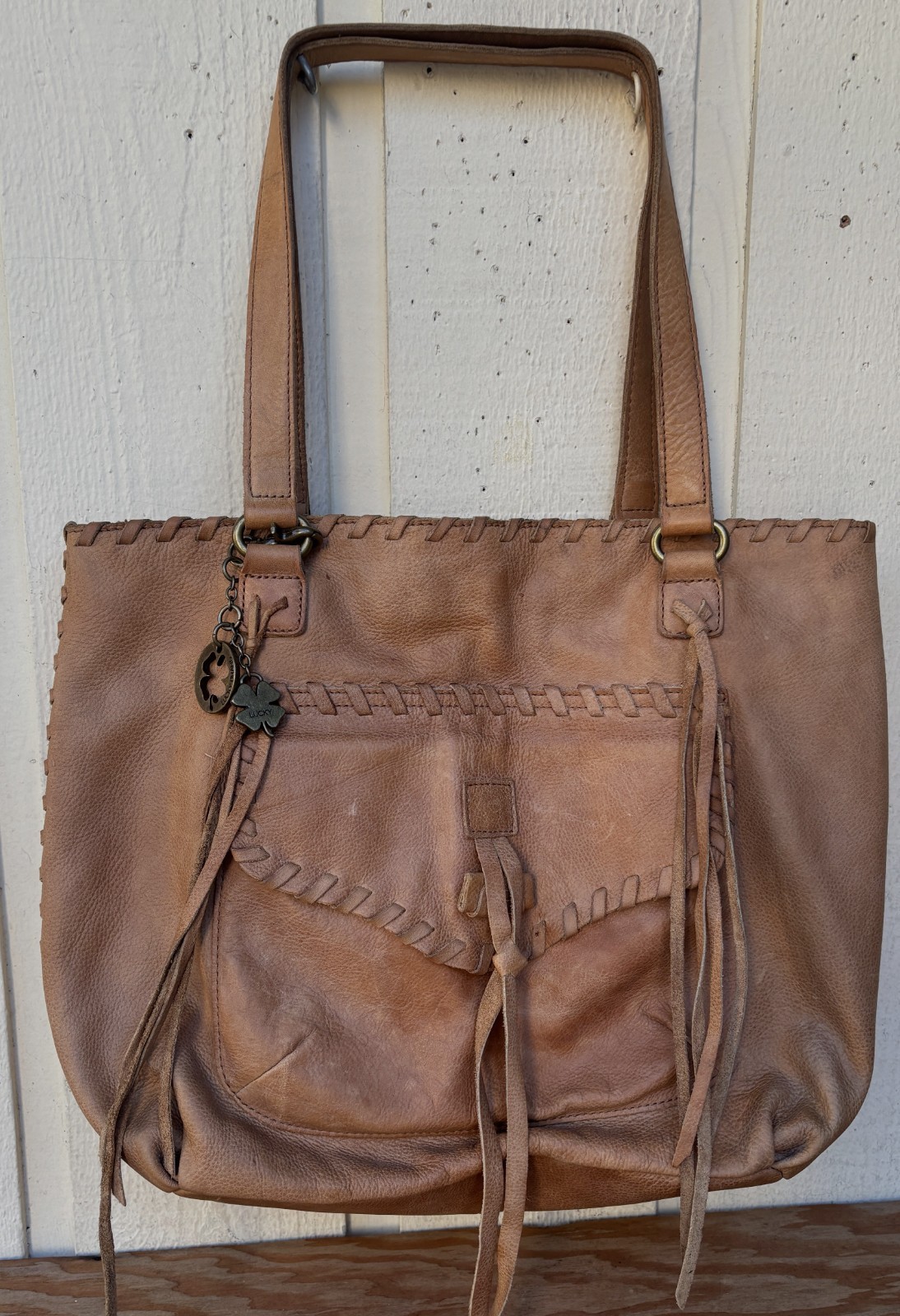 Lucky Brand genuine leather tote shoulder bag in a tan/cognac color