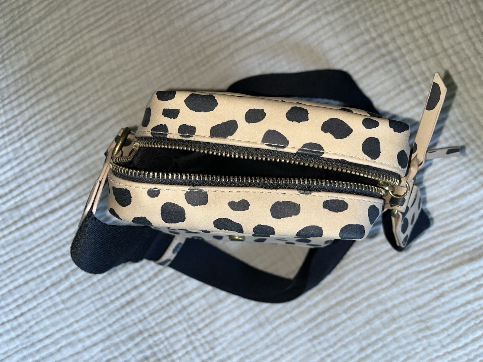 Women’s Small Beige/Black Animal Print Crossbody Bag, Zip, Adjustable Strap