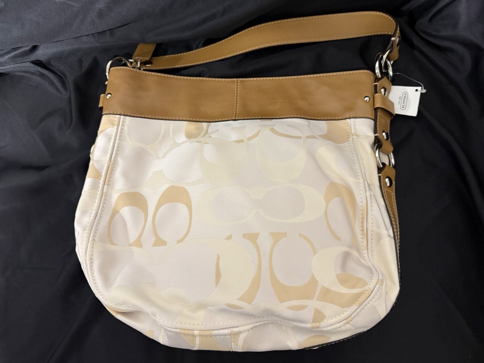 Coach F14710 Large Zoe Optic Signature Hobo Shoulder Bag White Khaki NWT