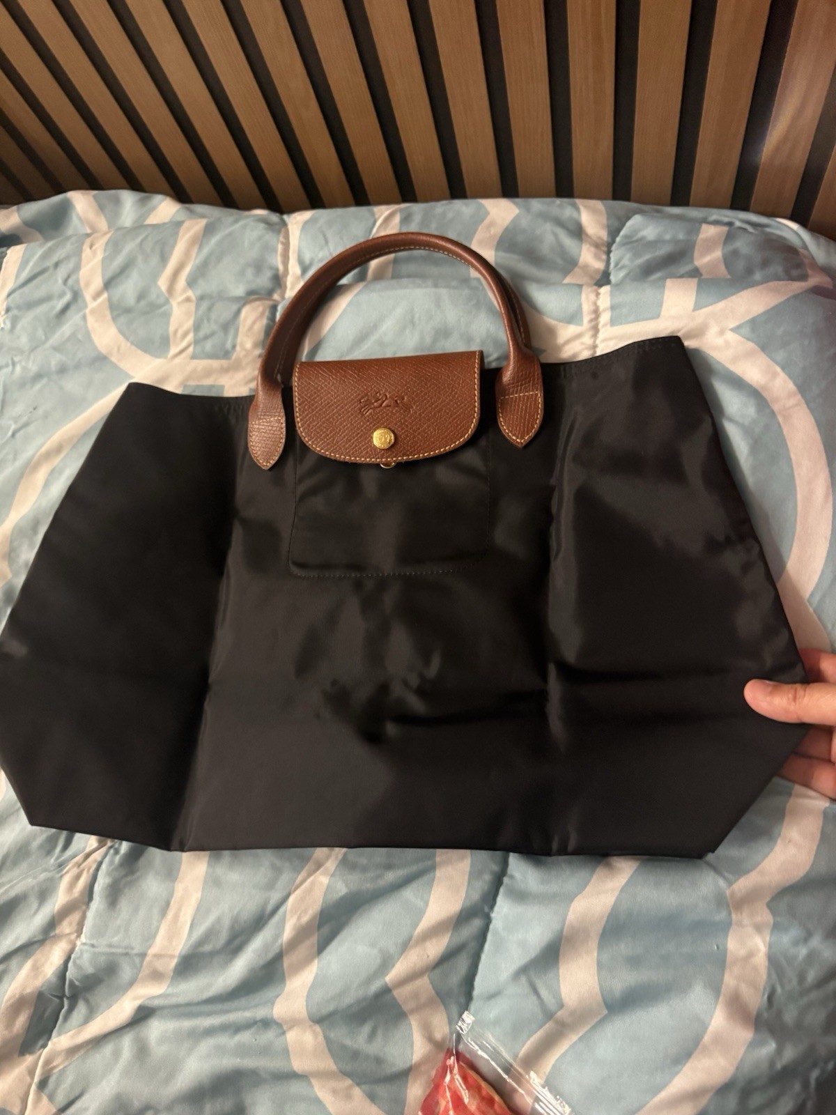Longchamp Le Pliage Black Tote Top Handle Snap Closure Foldable Pouch Gold