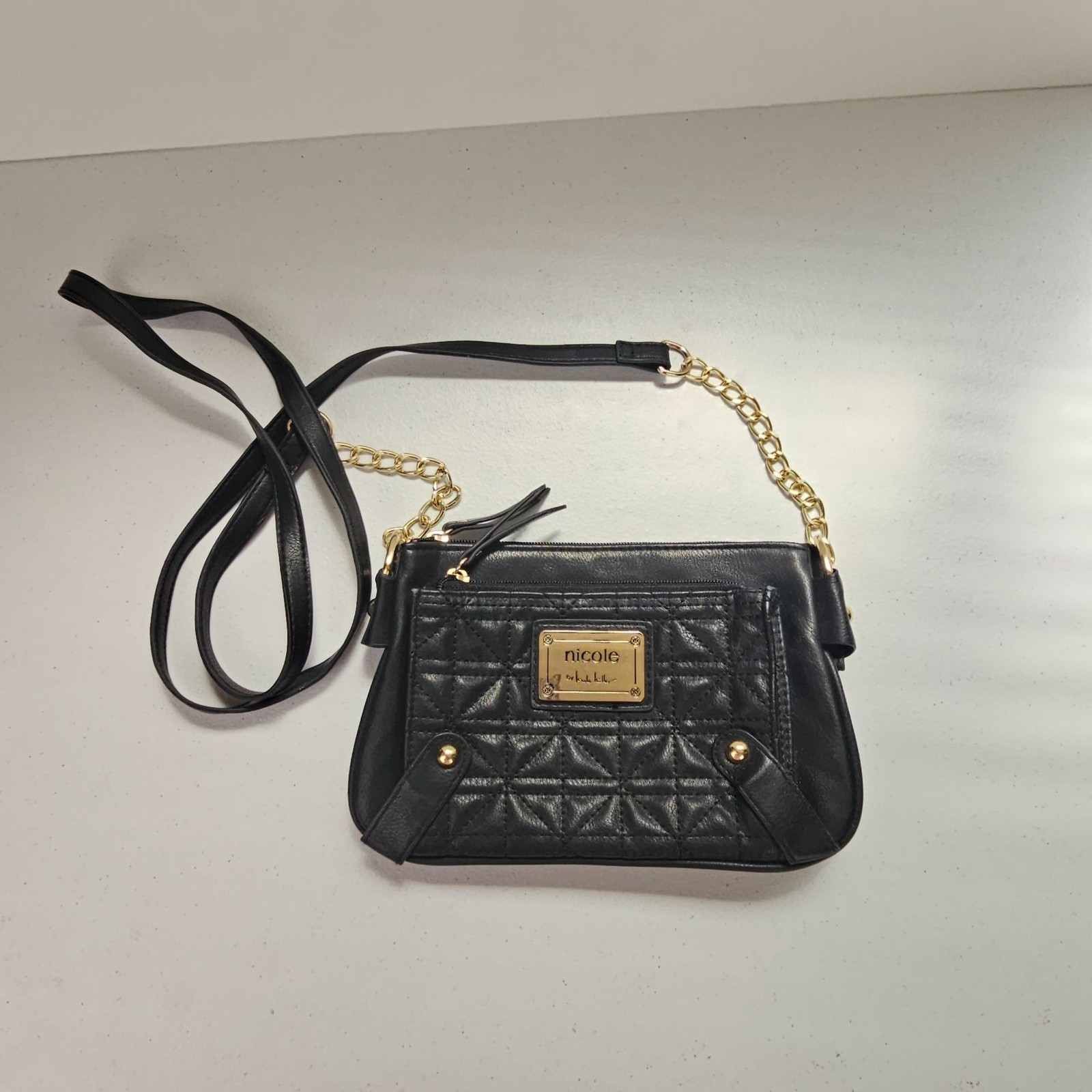 Nicole Miller Crossbody Bag Black Quilted Faux Leather Gold Chain Strap