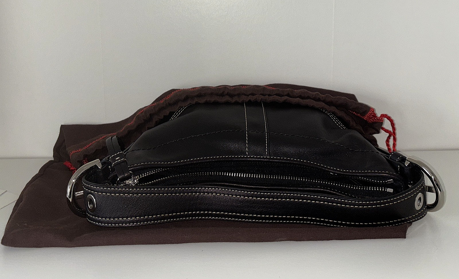 Vintage AUTHENTIC COACH HOBO STYLE LEATHER BAG WITH TASSELS – Model J05S-8A01