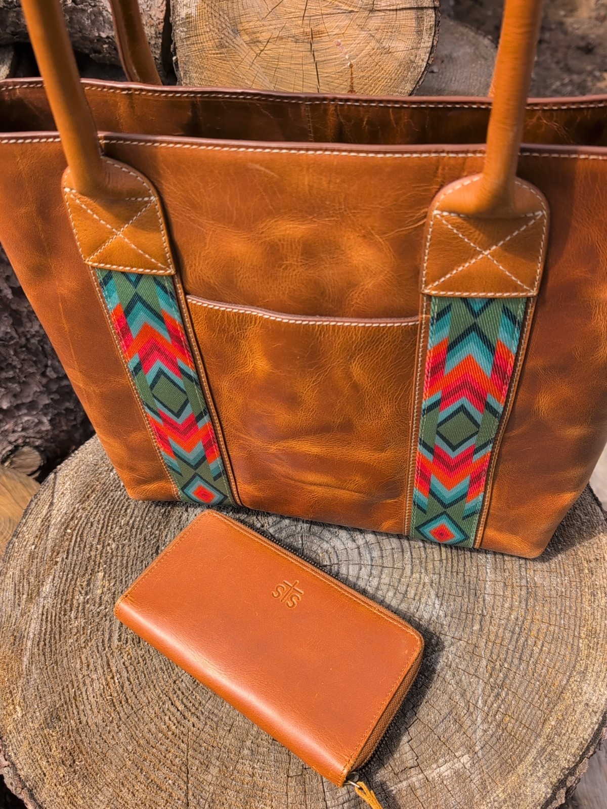 STS Ranchwear Cowhide Basic Bliss Conceal Carry Tote W/Wallet