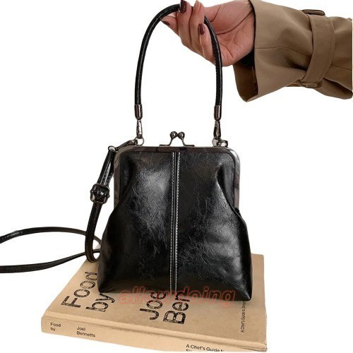 Elegant Kiss Lock Shoulder Bag Large Capacity Retro Chinese Style Crossbody Bag