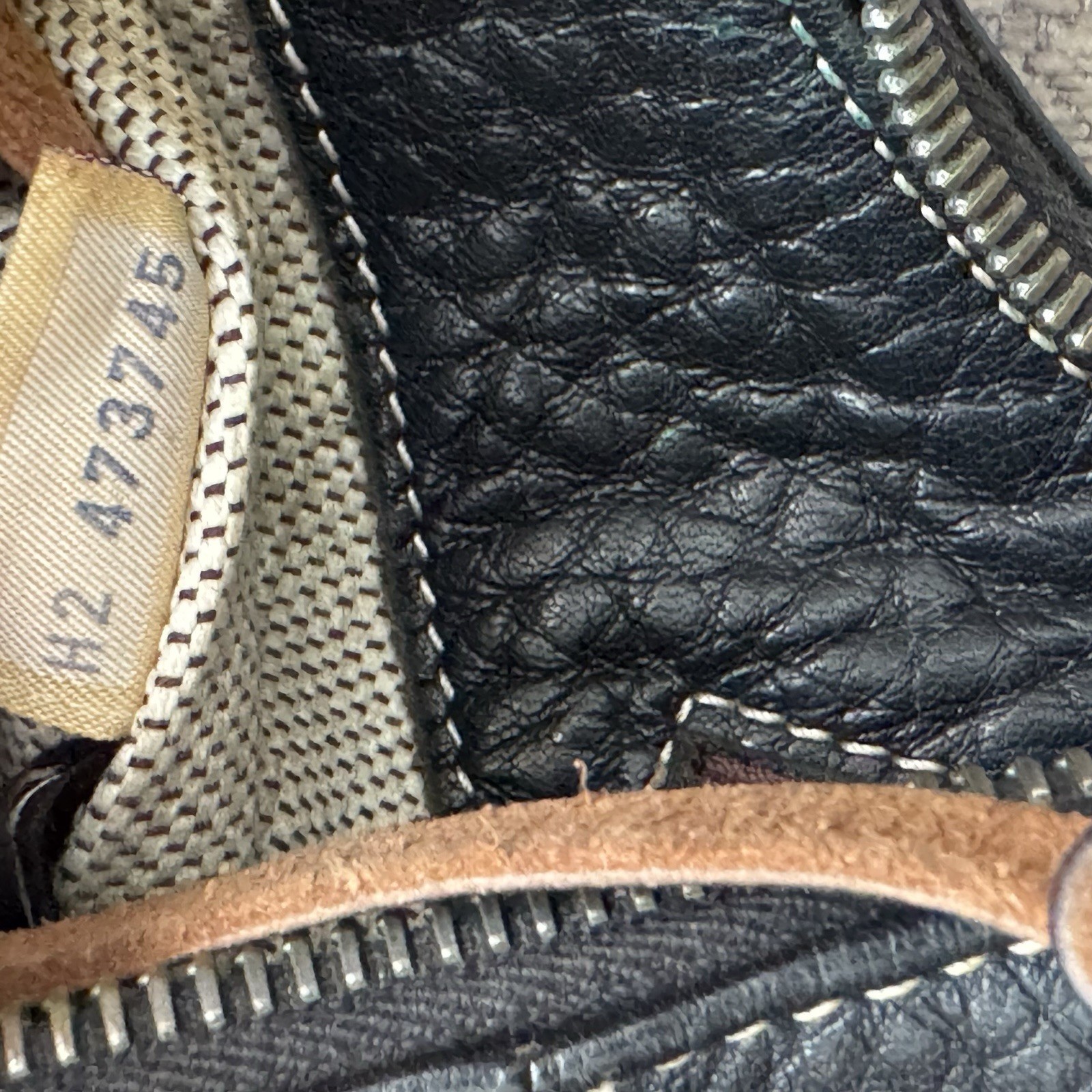 Vintage Dooney & Bourke Black Pebble Brown Flat Leather Hobo Shoulder Bag Y2K