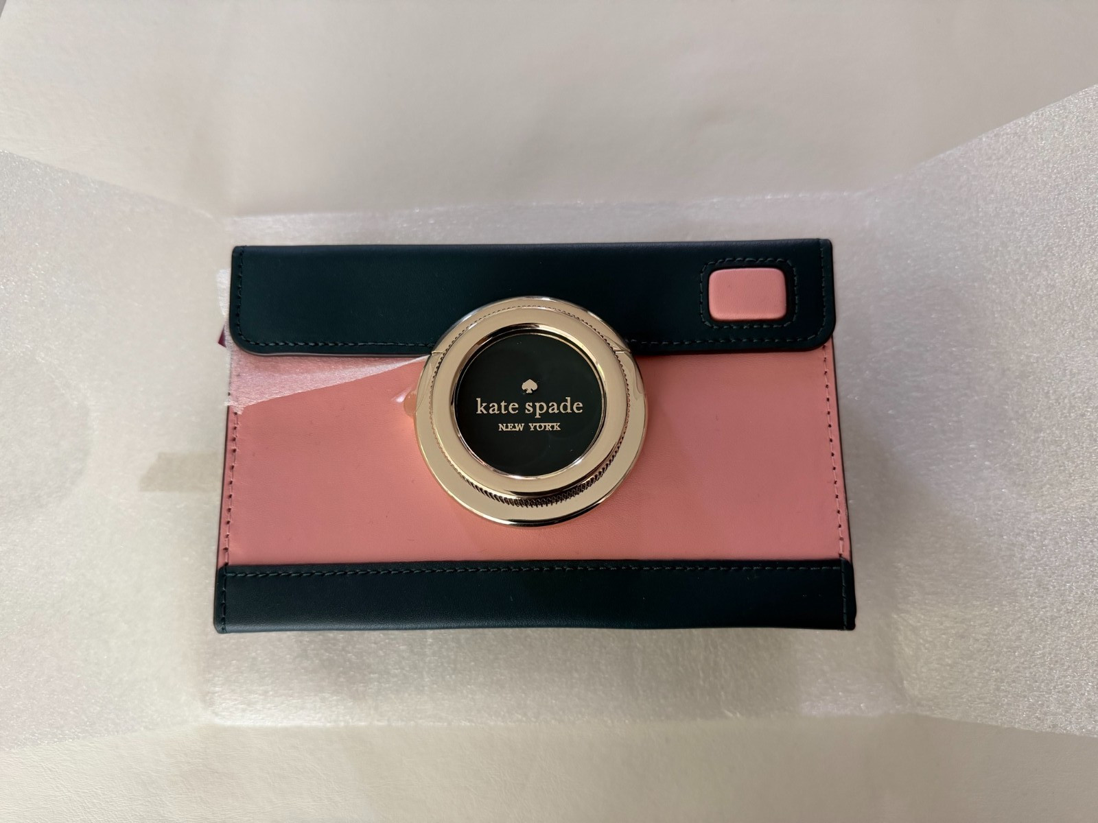 Kate Spade Oh Snap Camera Crossbody Bag Donut Pink Removable/Adjustable Strap