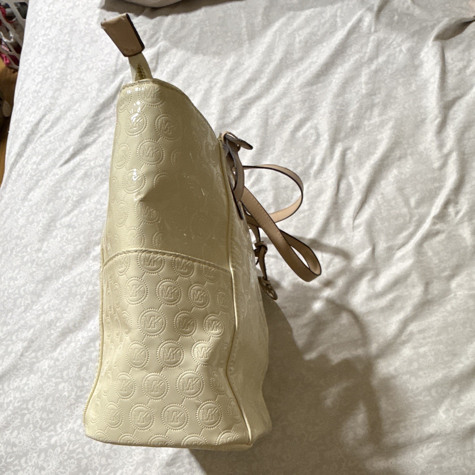 Michael Kors Patent Logo Tote Cream w/ Brown Double Handles Zip & Charm