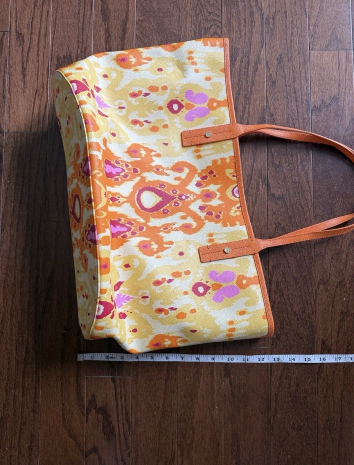 C. Wonder Large Ikat Tote Orange Yellow Purple Beige Snap Closure Lined Logo