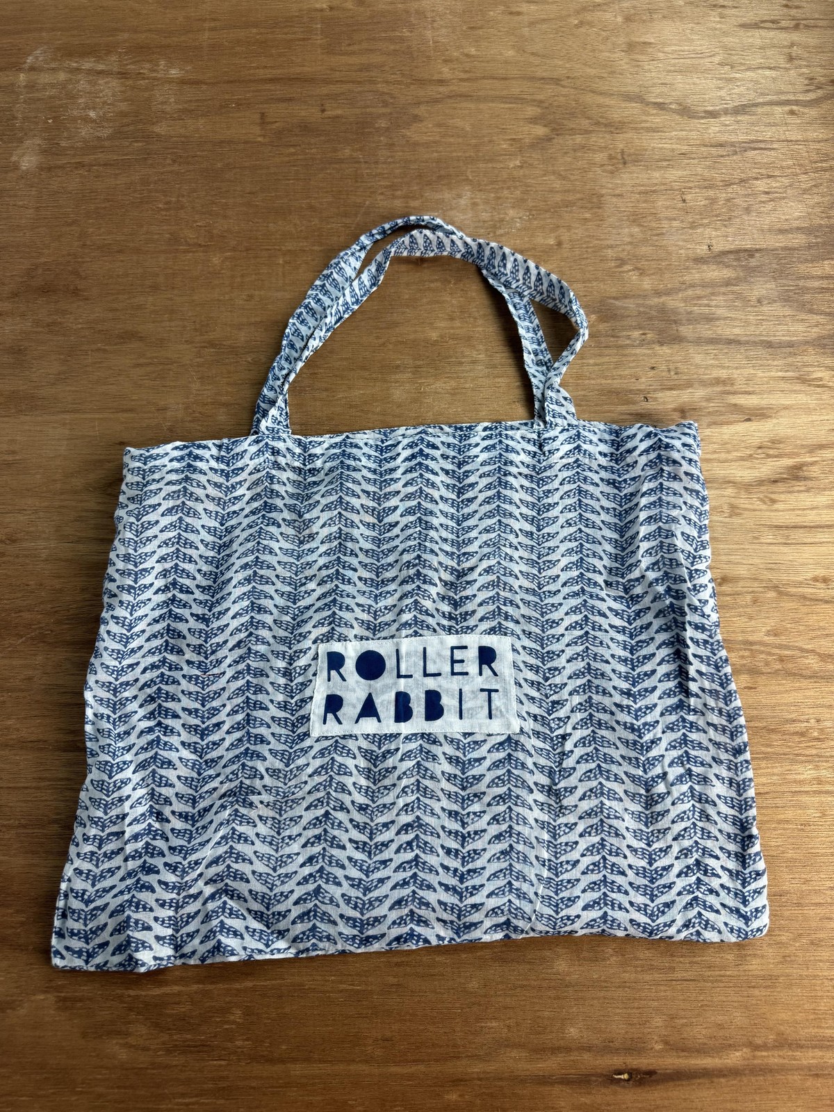 Roller Rabbit Tote Bag Women’s Medium Blue Leaf Print Cotton Lightweight Logo