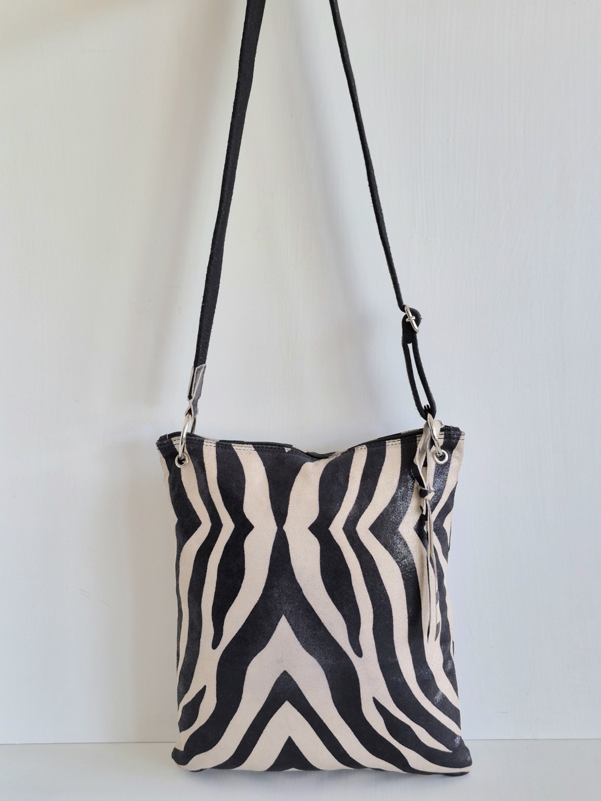 Maurizio Taiuti Vintage Italian Leather Zebra Pattern Medium Crossbody Bag